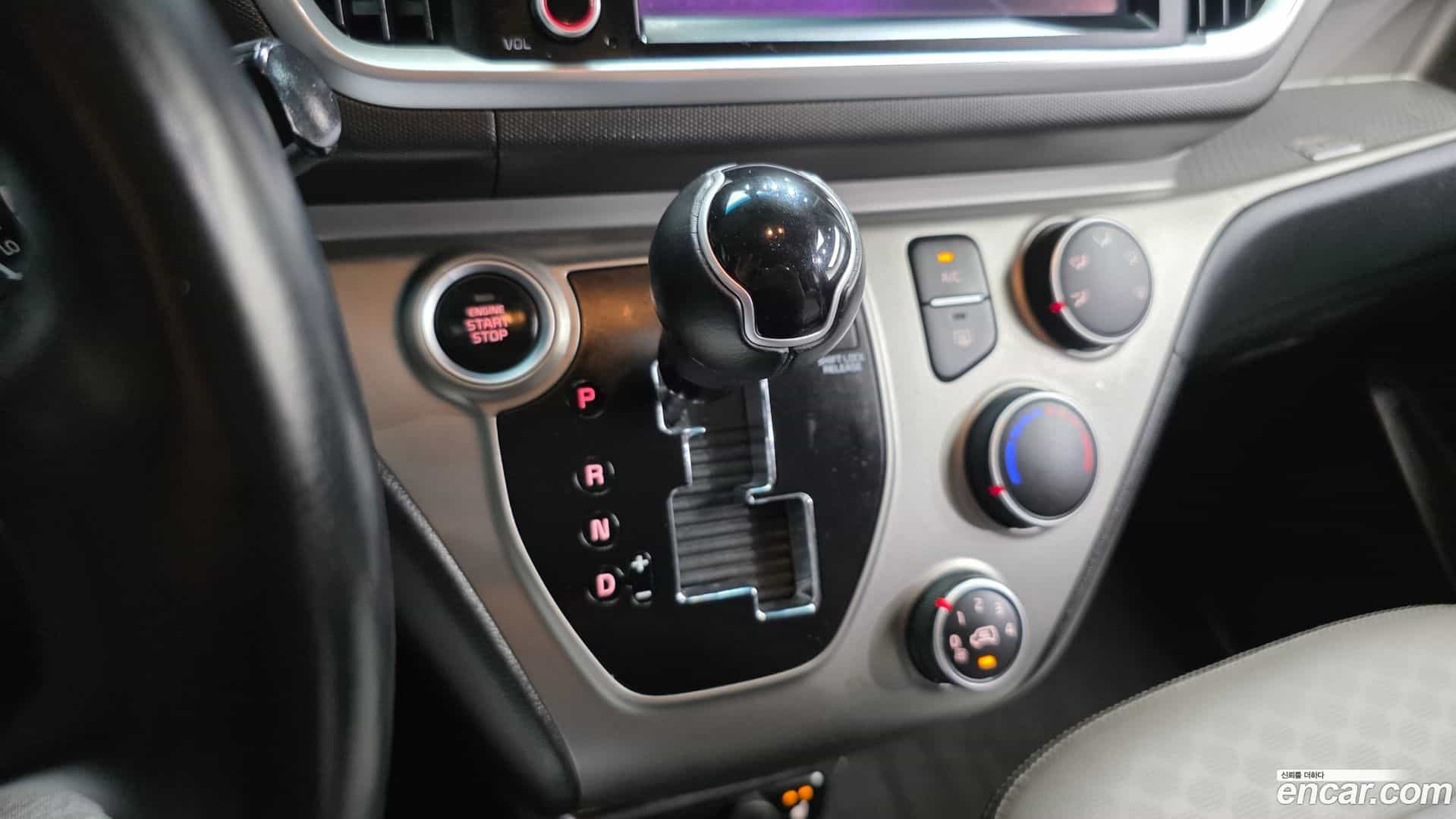 RAY Kia 2021.3-INNER-009