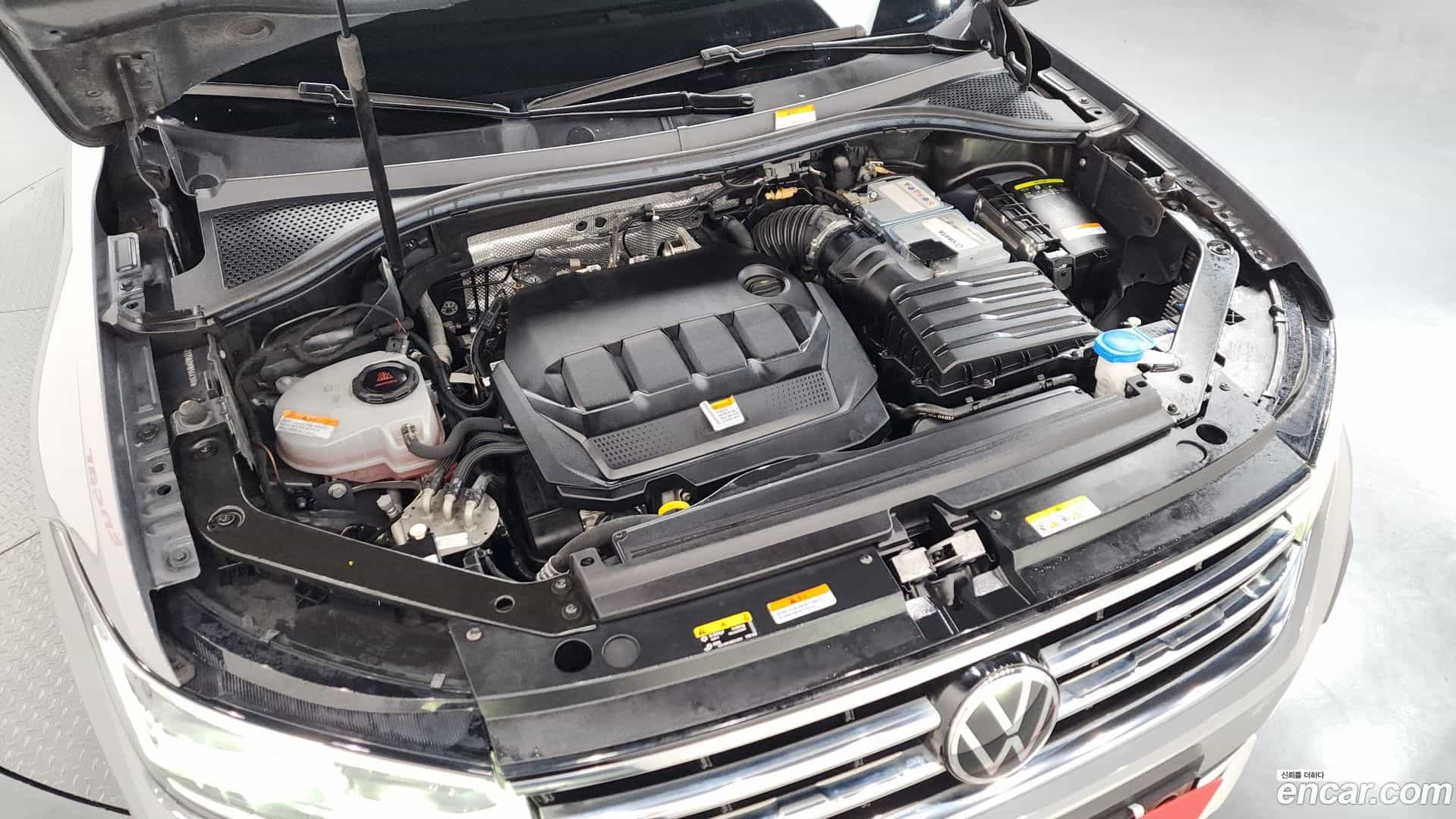 Tiguan Volkswagen 2021.7-OUTER-006