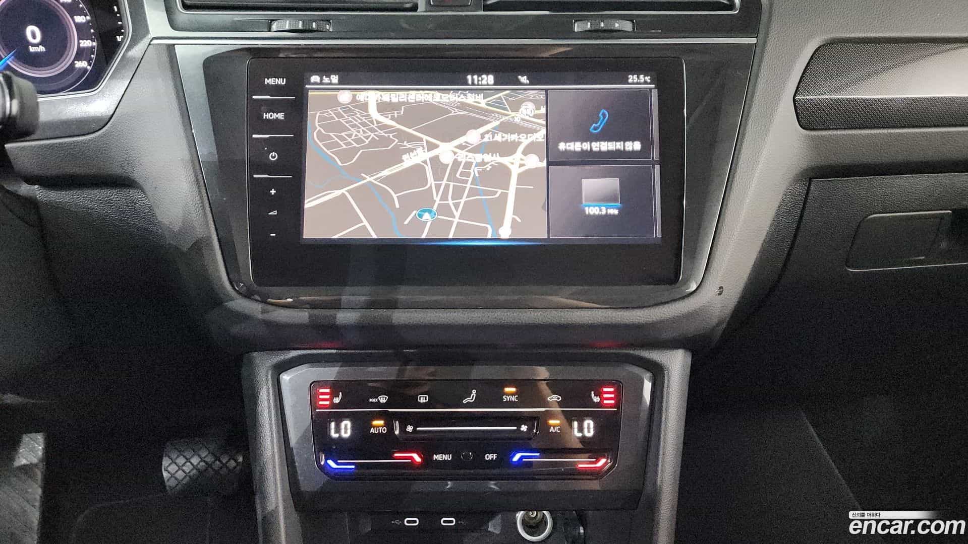 Tiguan Volkswagen 2021.7-OPTION-016