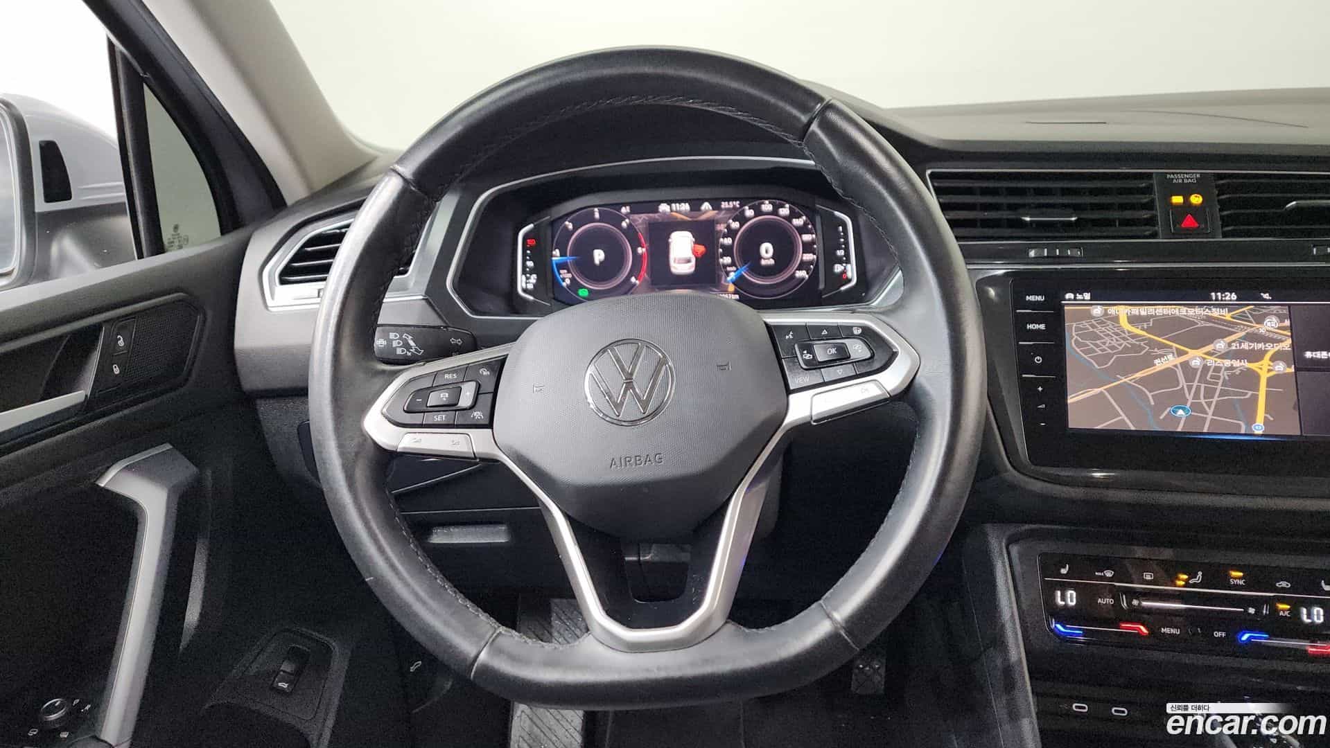Tiguan Volkswagen 2021.7-OPTION-017