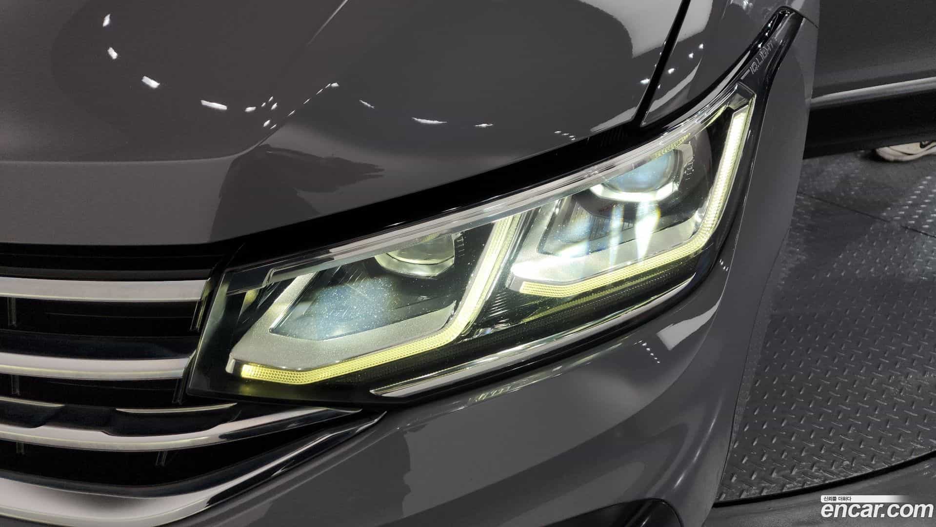 Tiguan Volkswagen 2021.7-OUTER-032