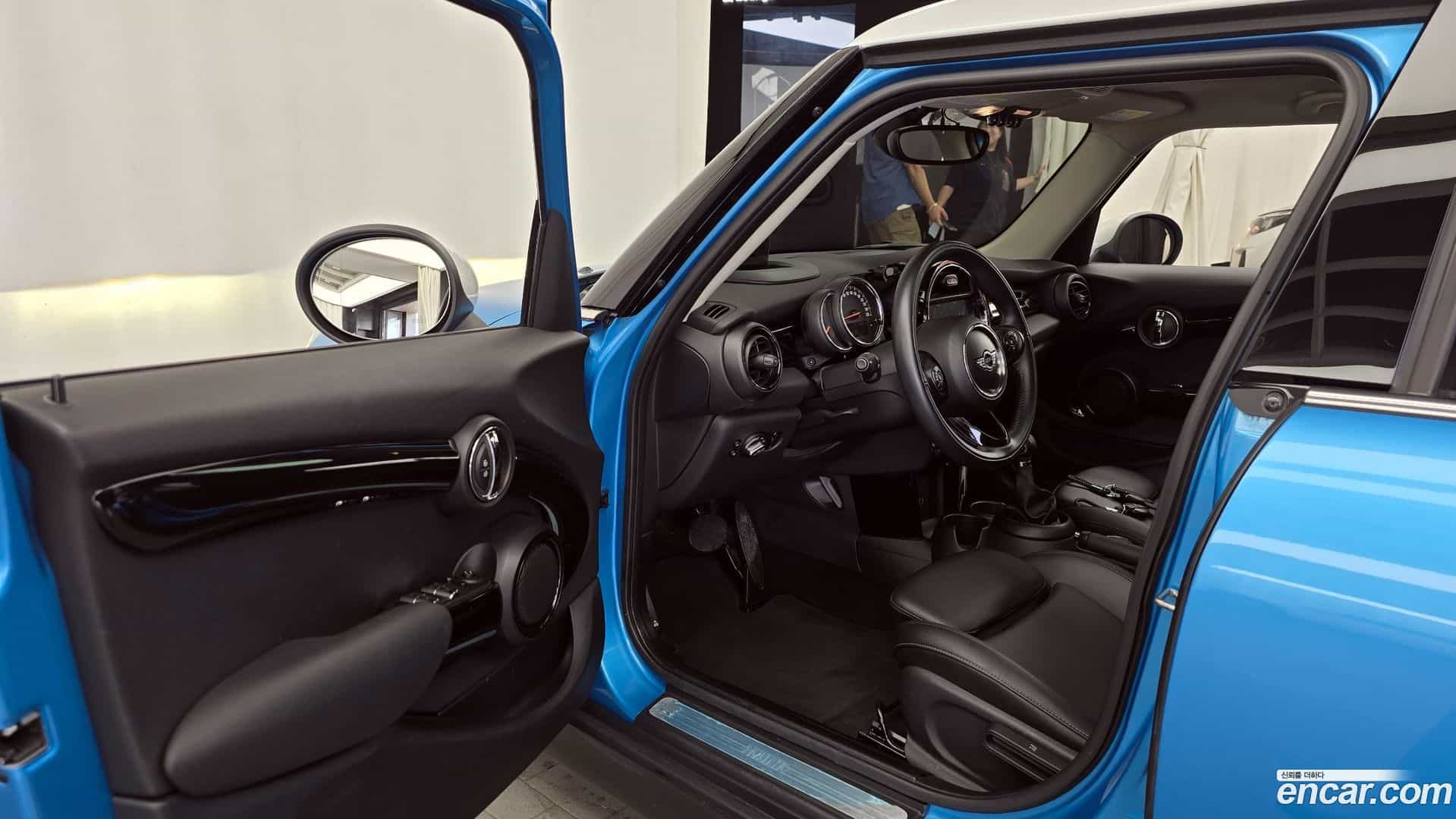 Cooper Mini 2018.4-INNER-010