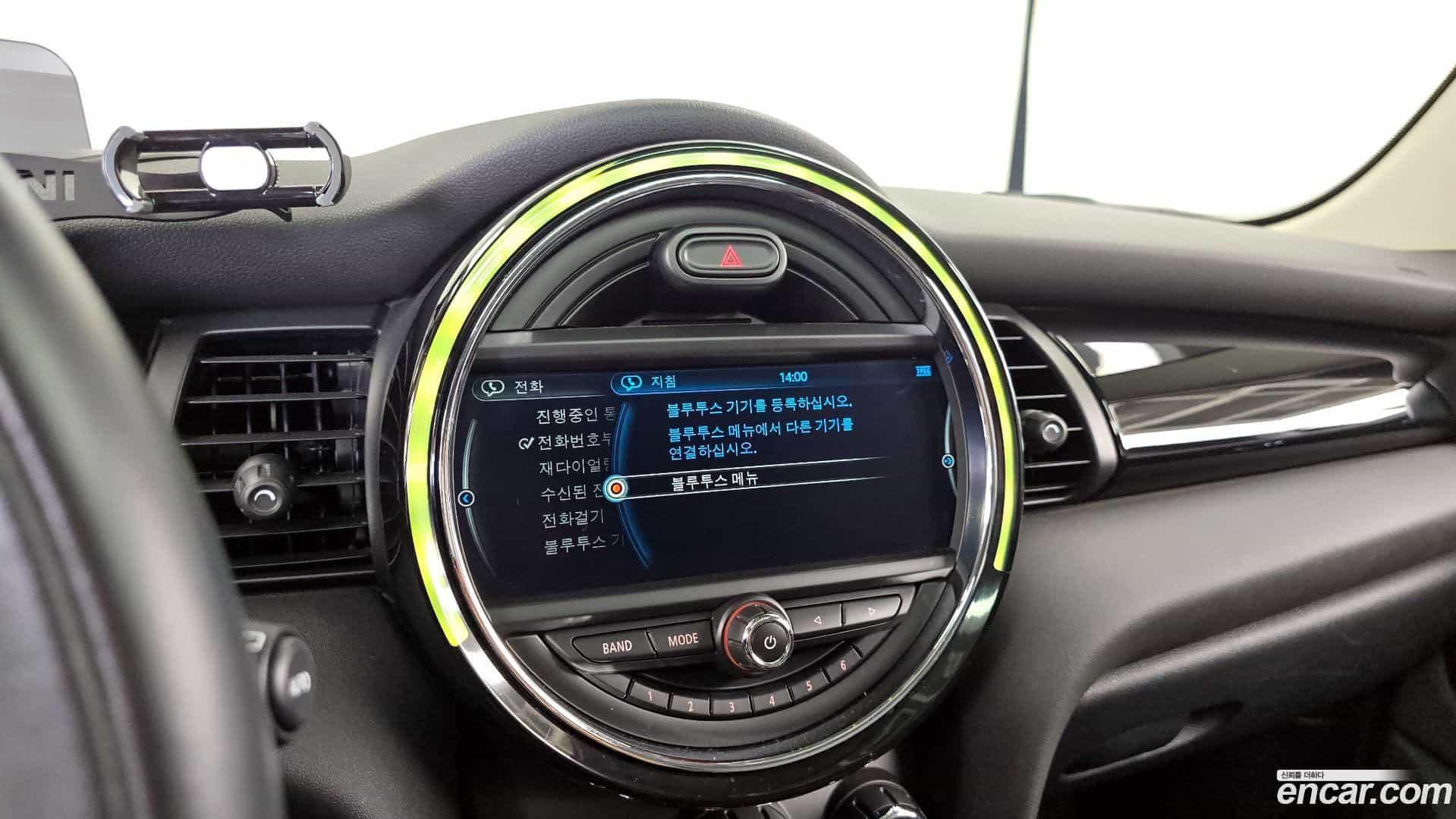 Cooper Mini 2018.4-OPTION-021