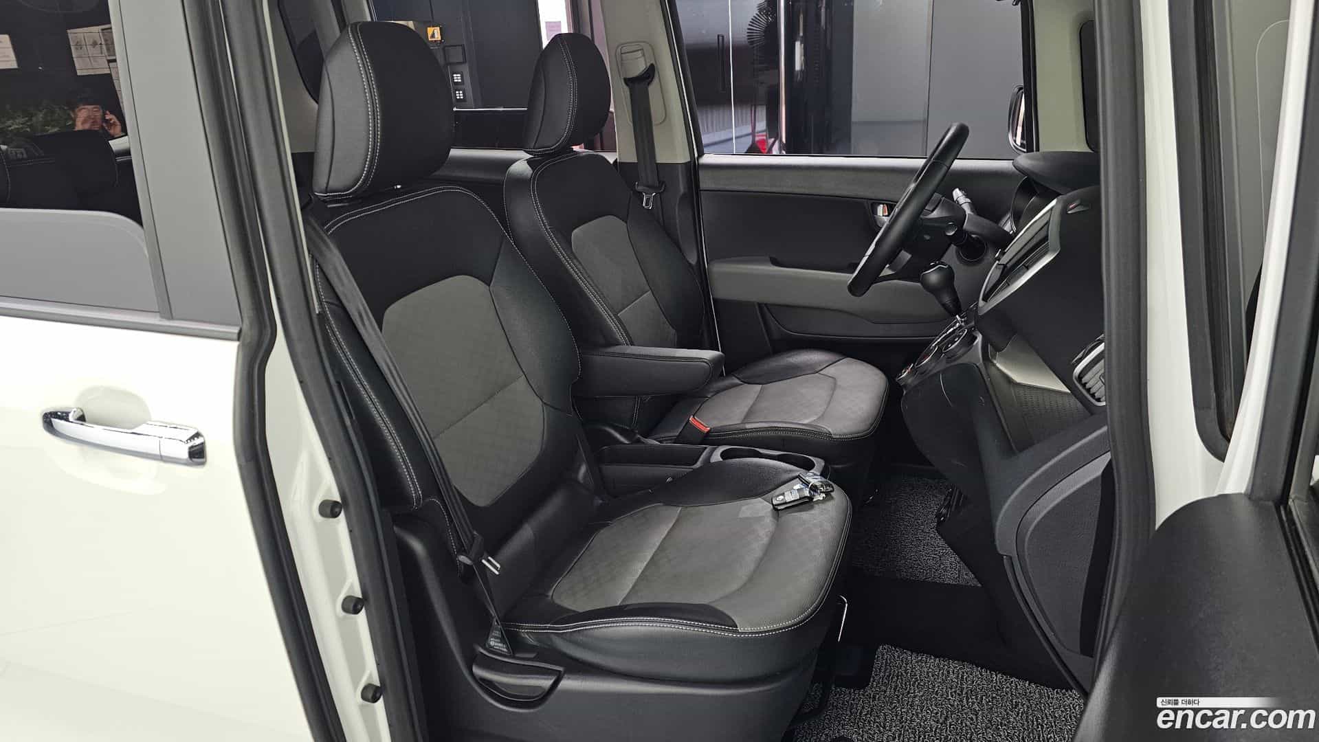 RAY Kia 2021.2-INNER-036