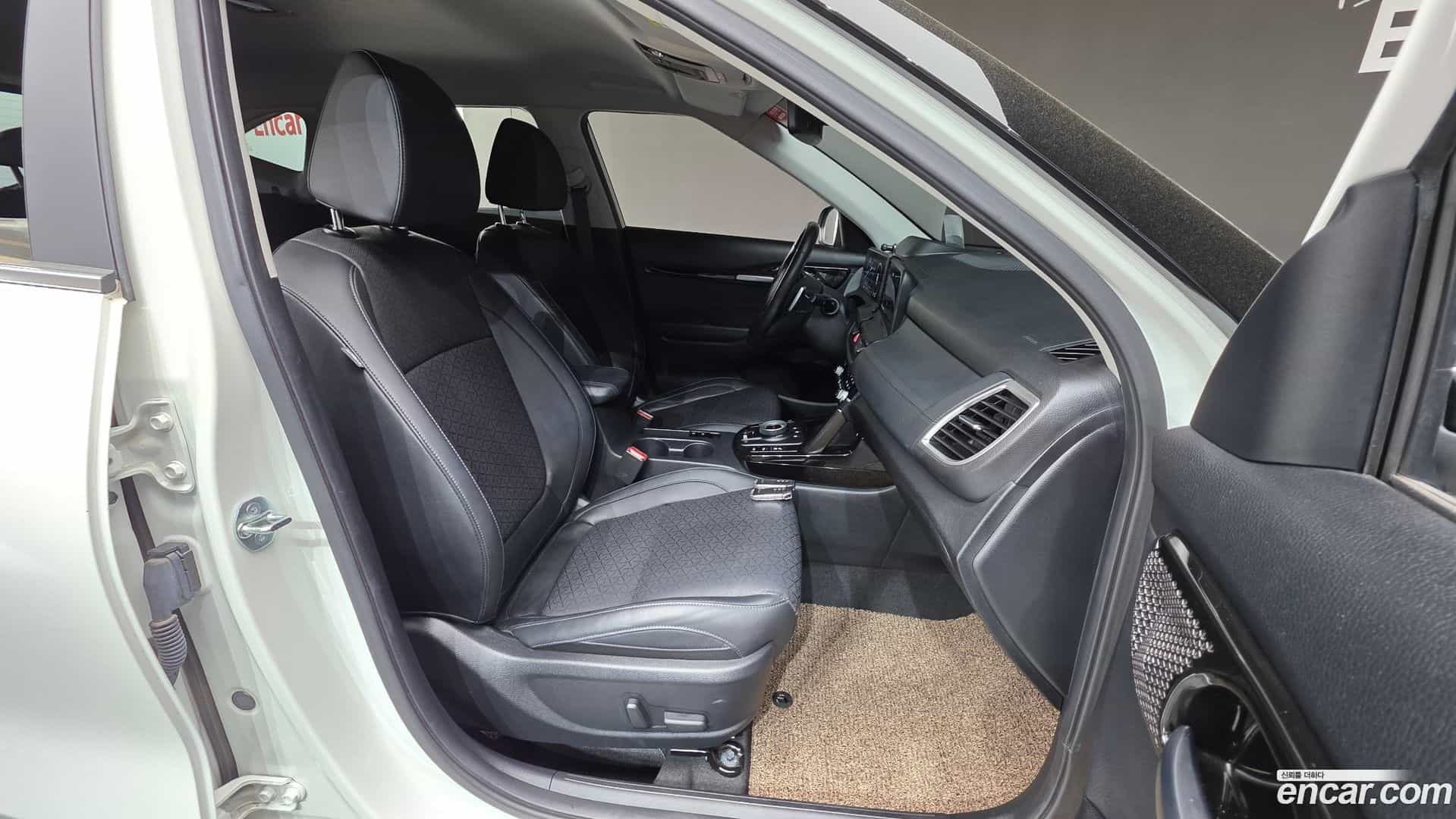 Seltos Kia 2023.0-INNER-010