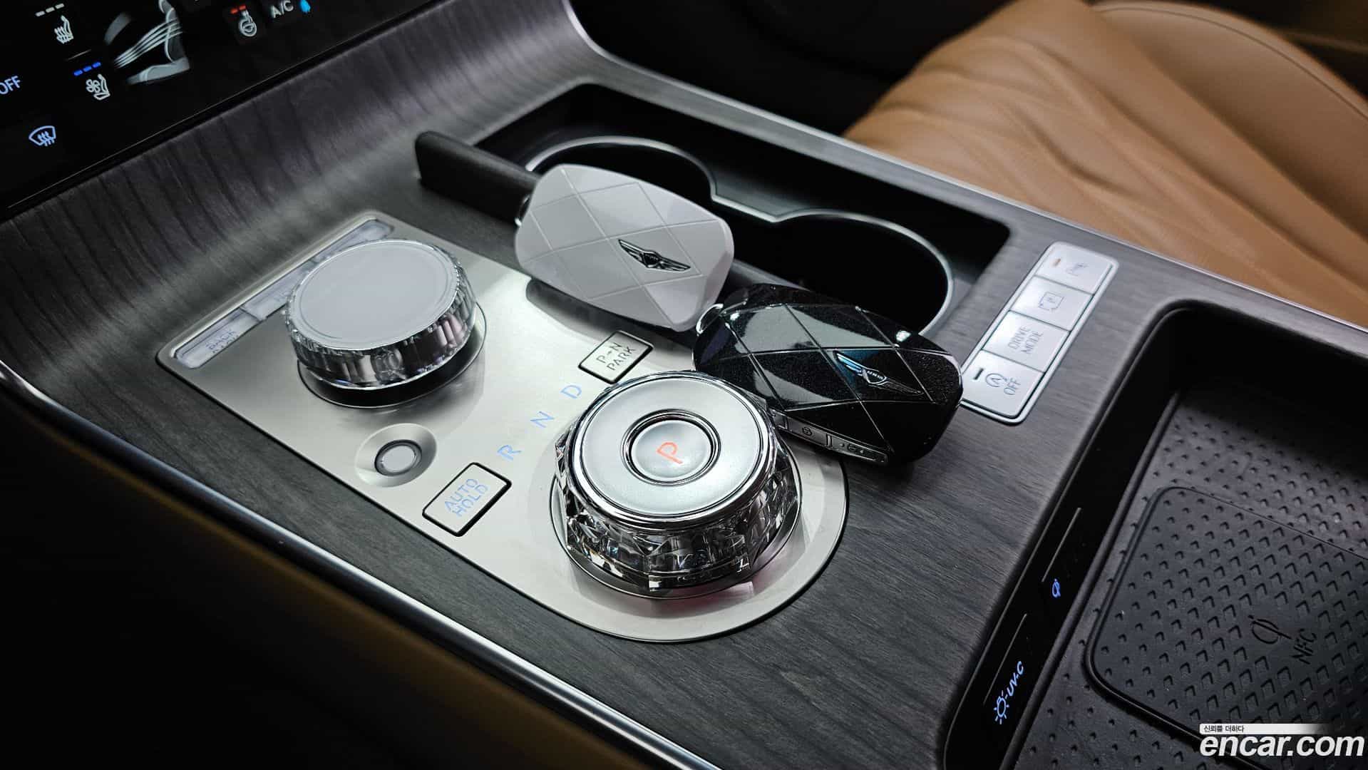 G80 Genesis 2024.11-INNER-009