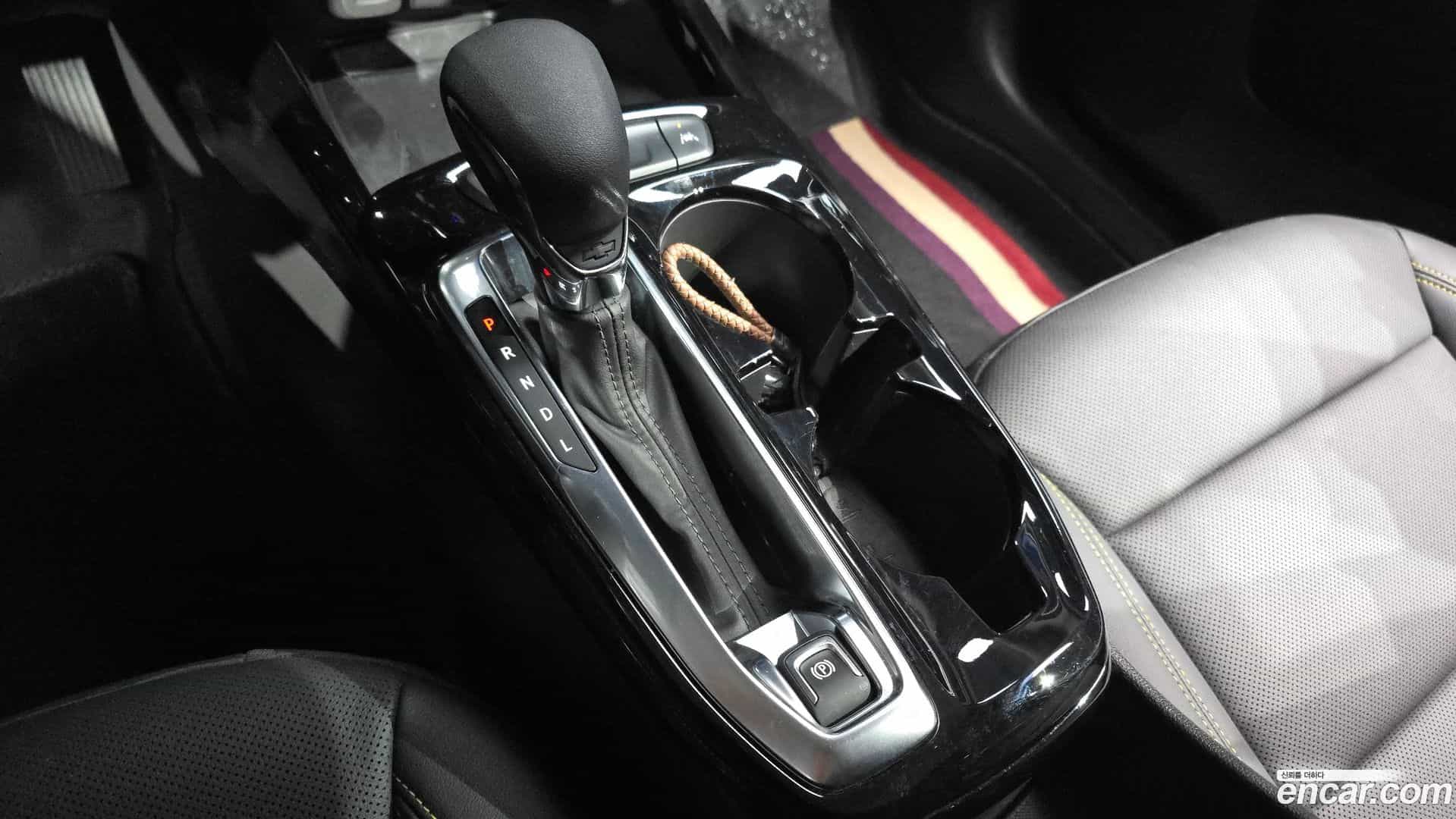 Trax Chevrolet 2023.3-INNER-009