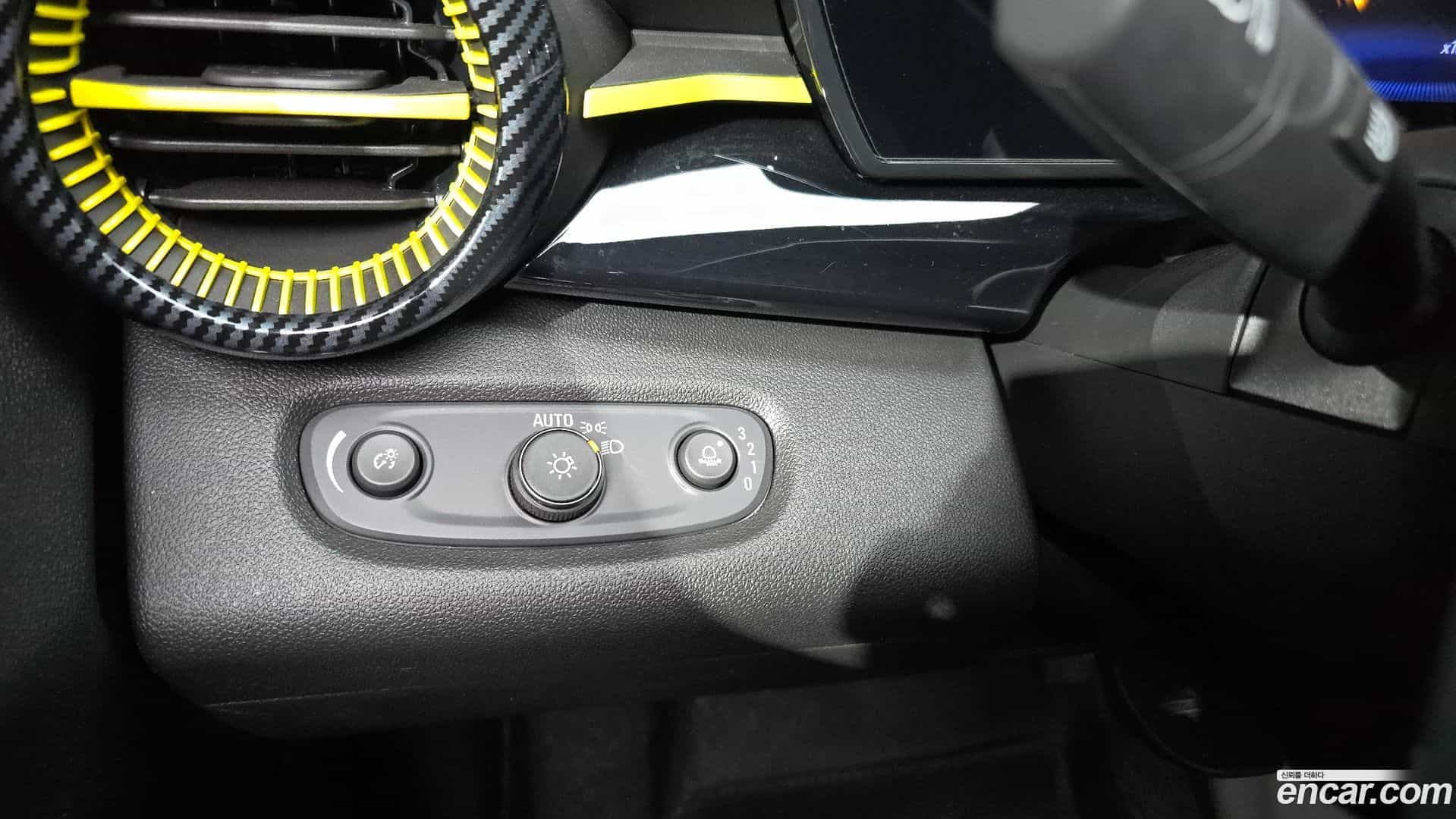 Trax Chevrolet 2023.3-OPTION-021