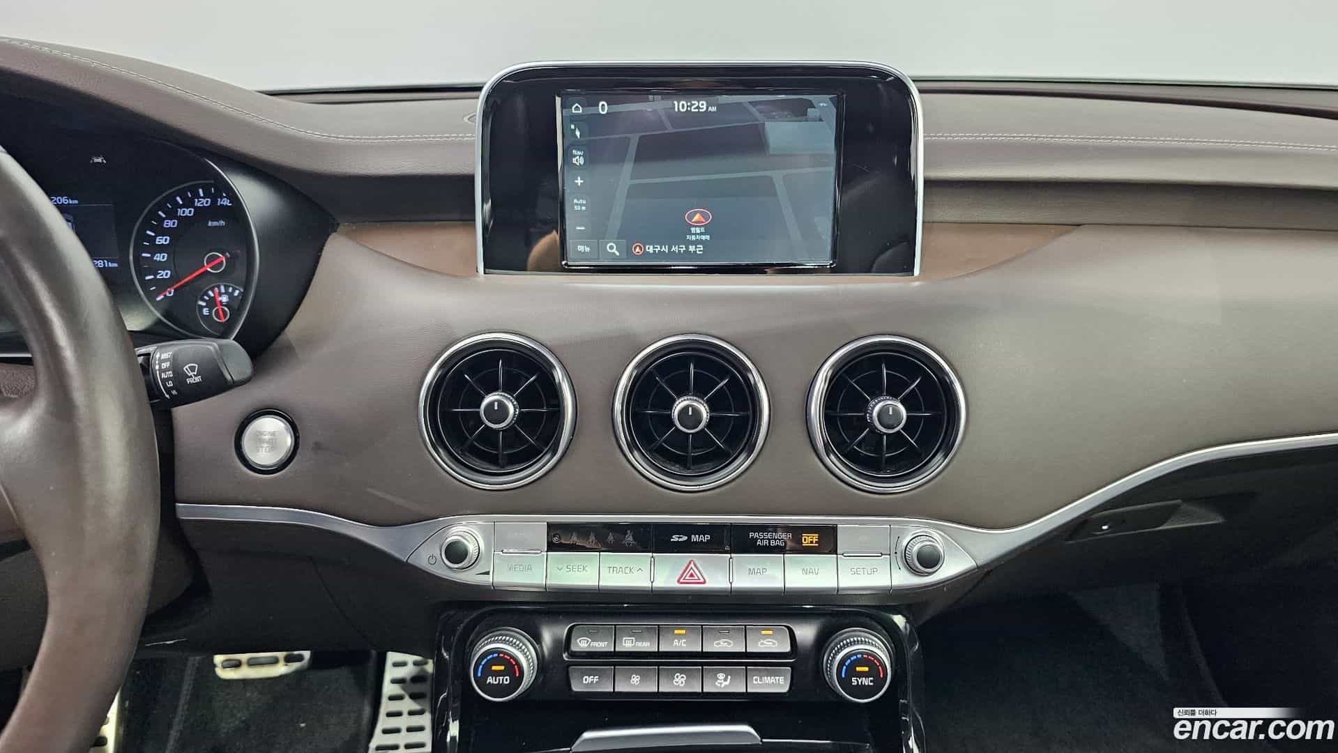 Stinger Kia 2017.6-OPTION-016