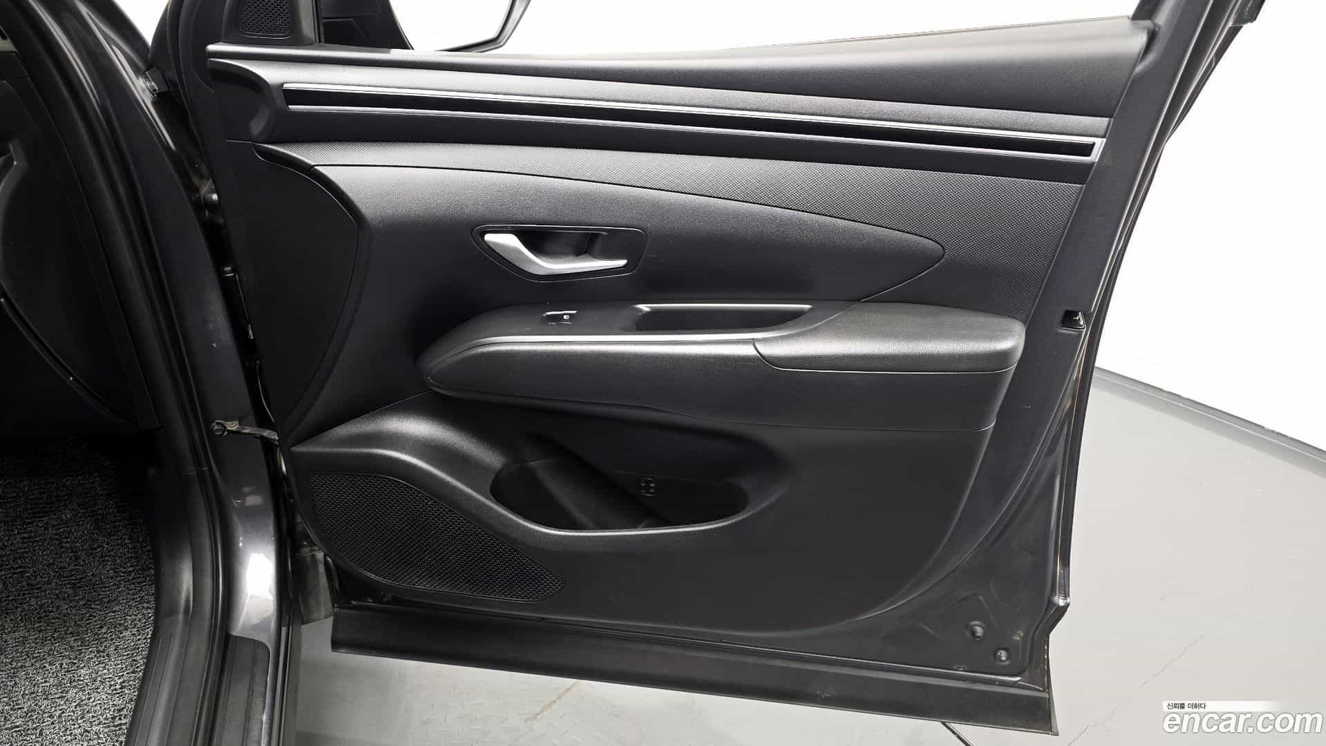 Tucson Hyundai 2023.1-INNER-035