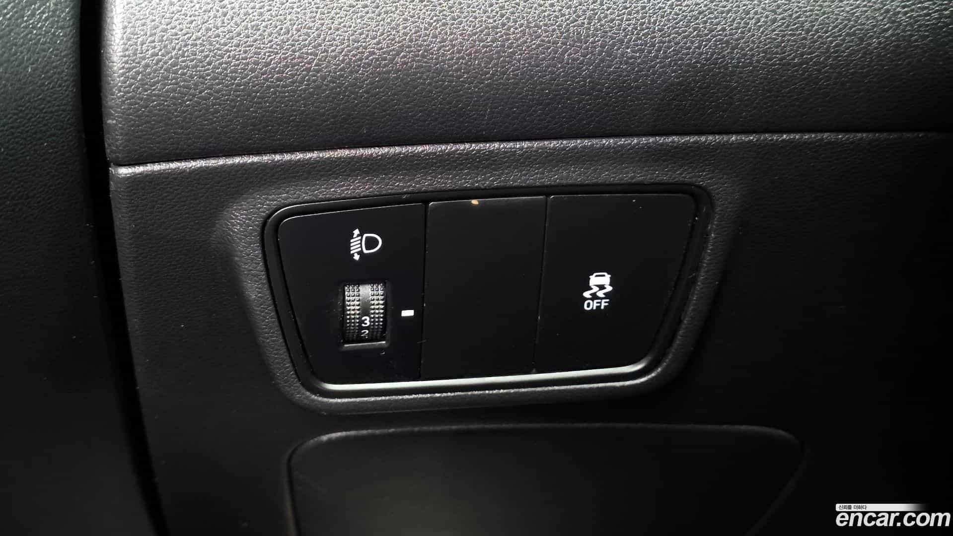 Tucson Hyundai 2023.1-OPTION-041
