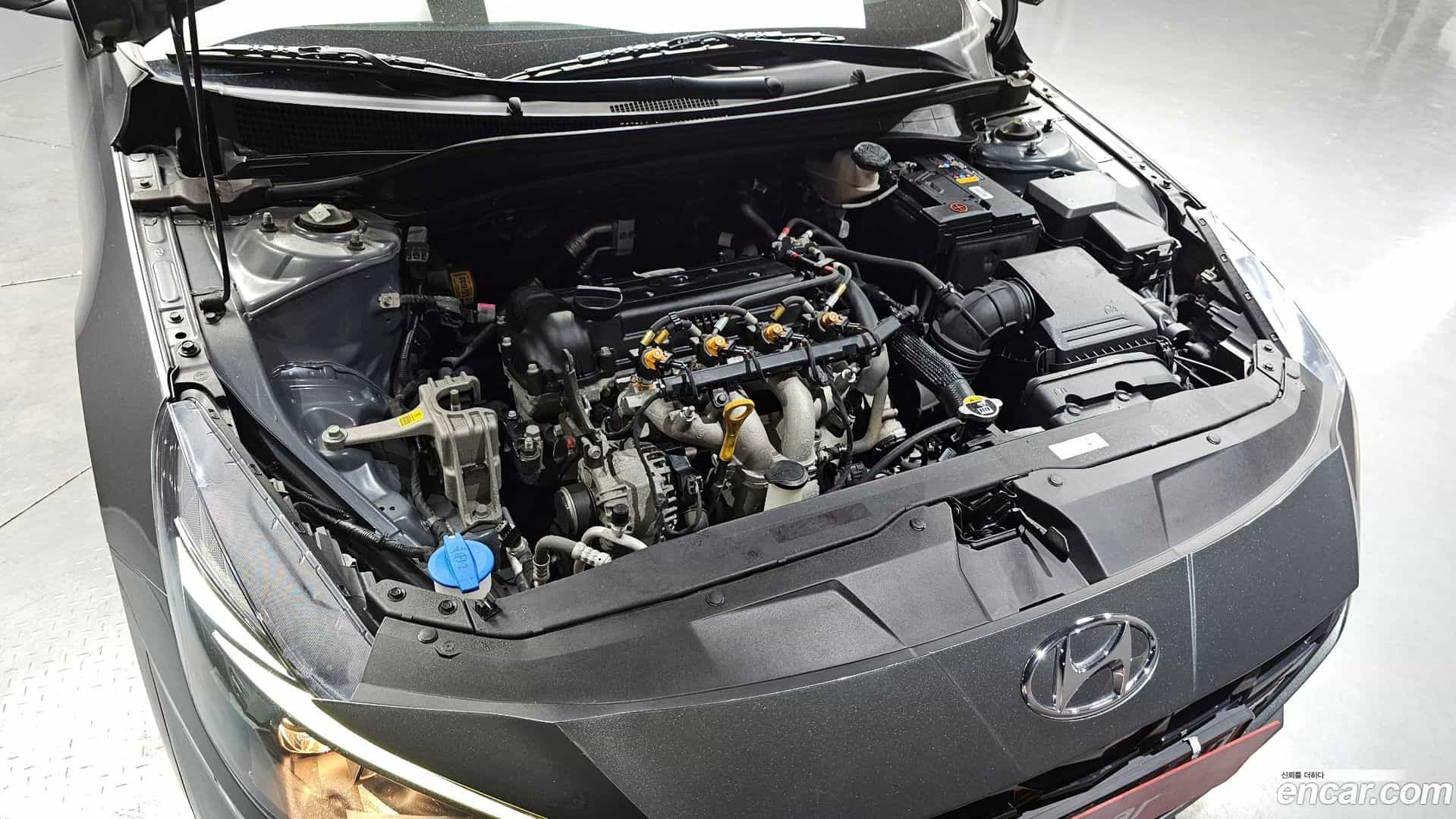 AVANTE Hyundai 2022.4-OUTER-006