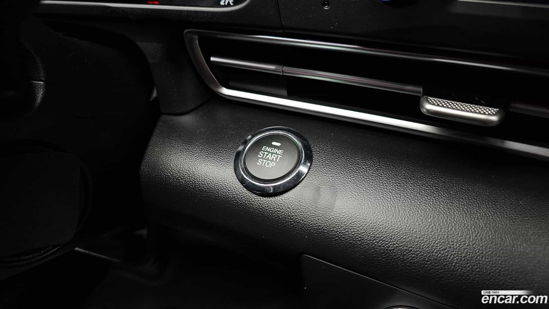 AVANTE Hyundai 2022.4-OPTION-022
