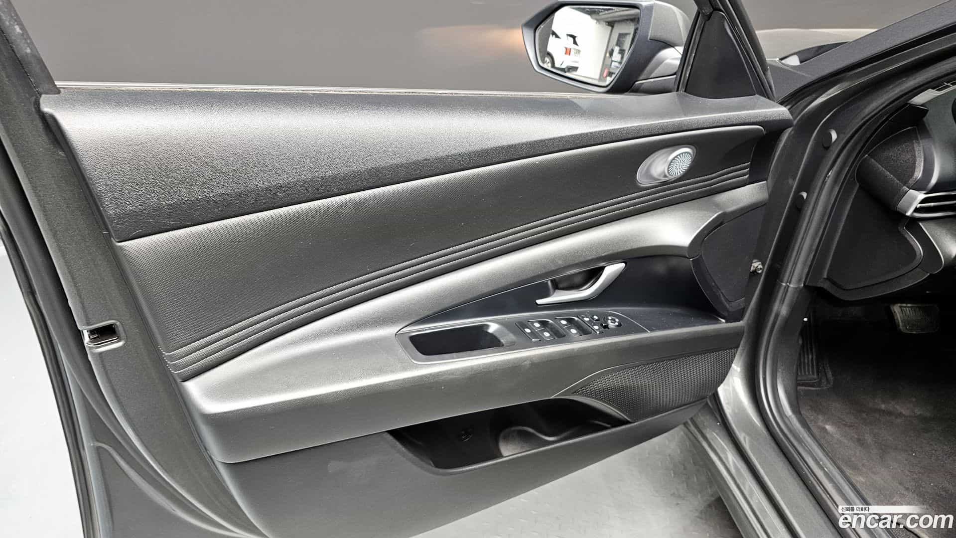 AVANTE Hyundai 2022.4-INNER-034