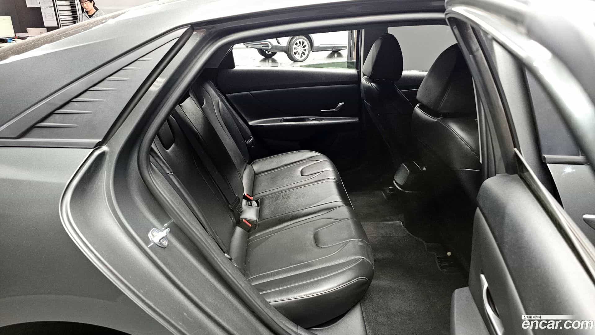 AVANTE Hyundai 2022.4-INNER-036
