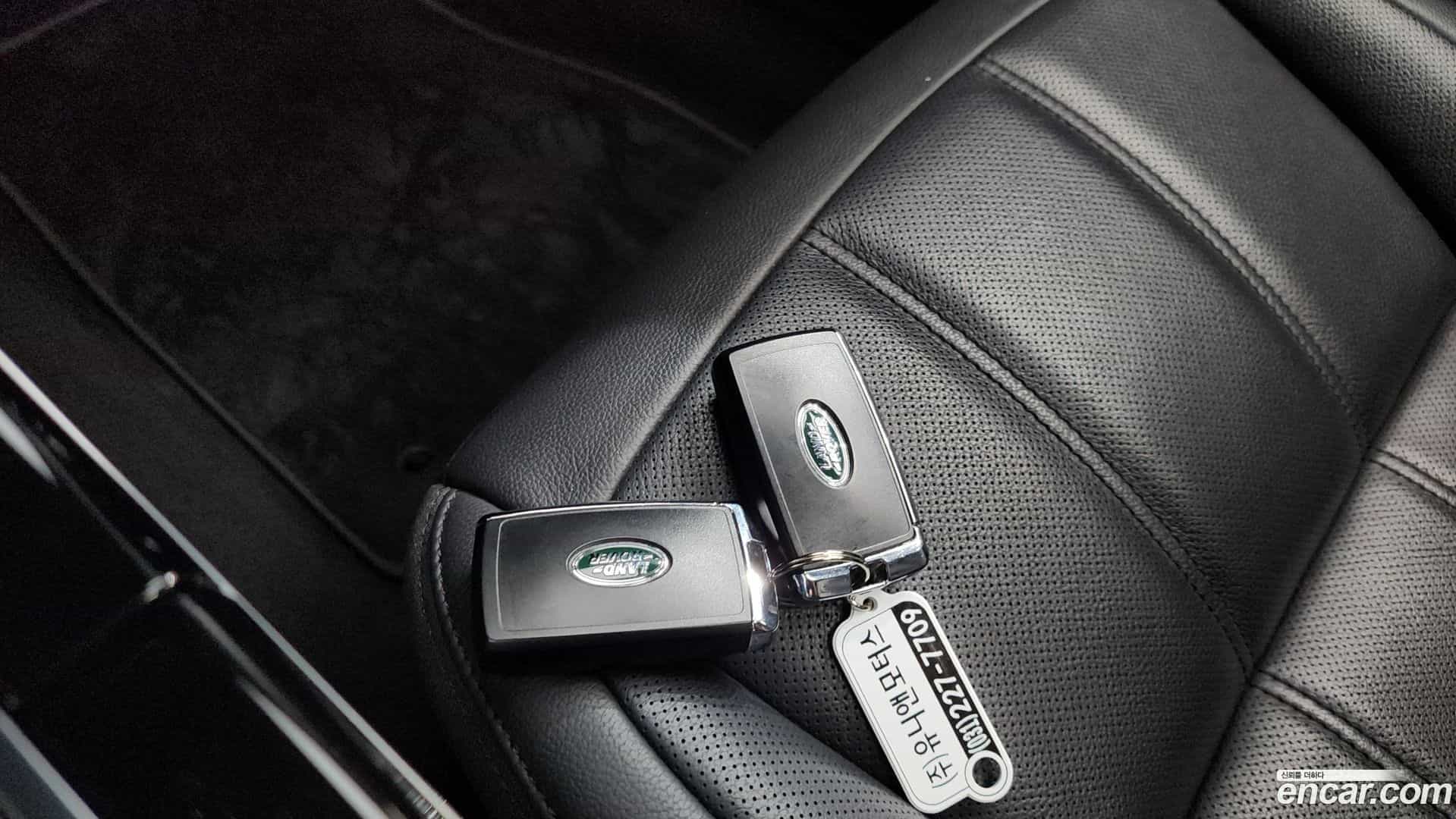 Range Rover Evoque Land Rover 2023.5-OPTION-024