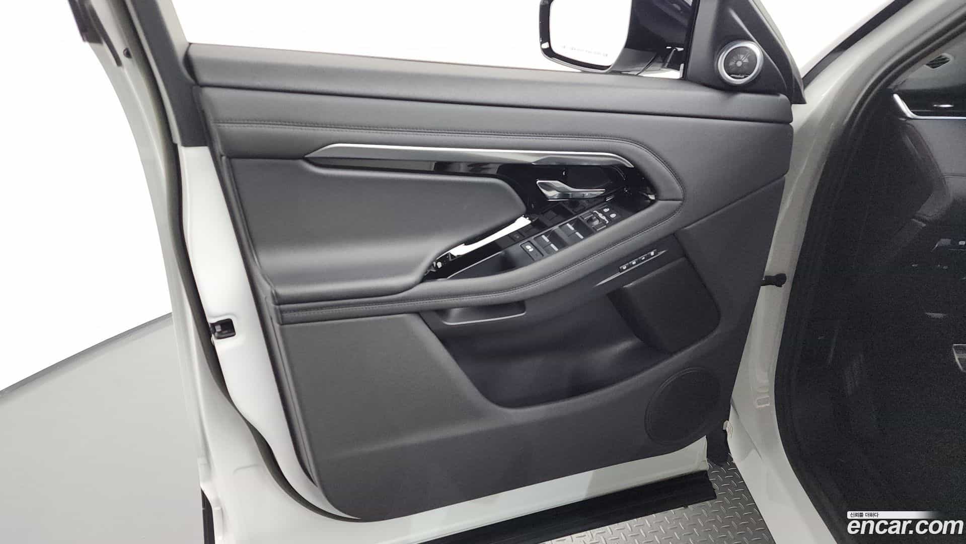 Range Rover Evoque Land Rover 2023.5-INNER-034