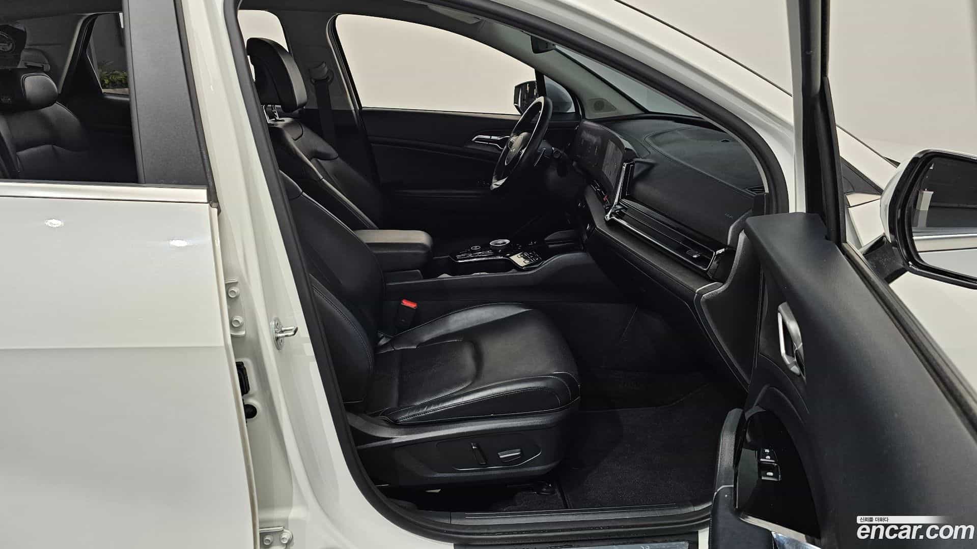 Sportage Kia 2022.9-INNER-036