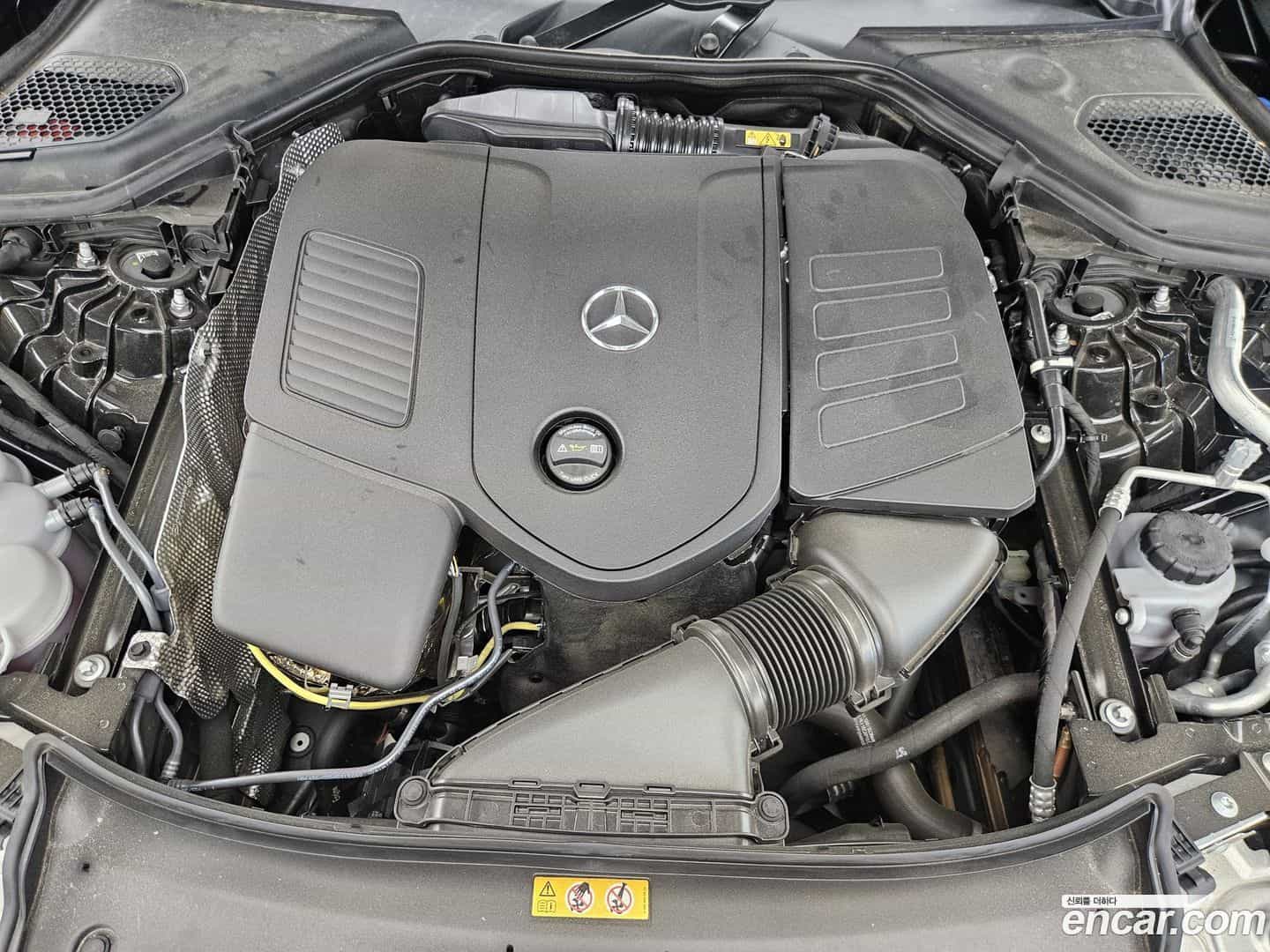 E-Class Mercedes-Benz 2025.7-OUTER-005