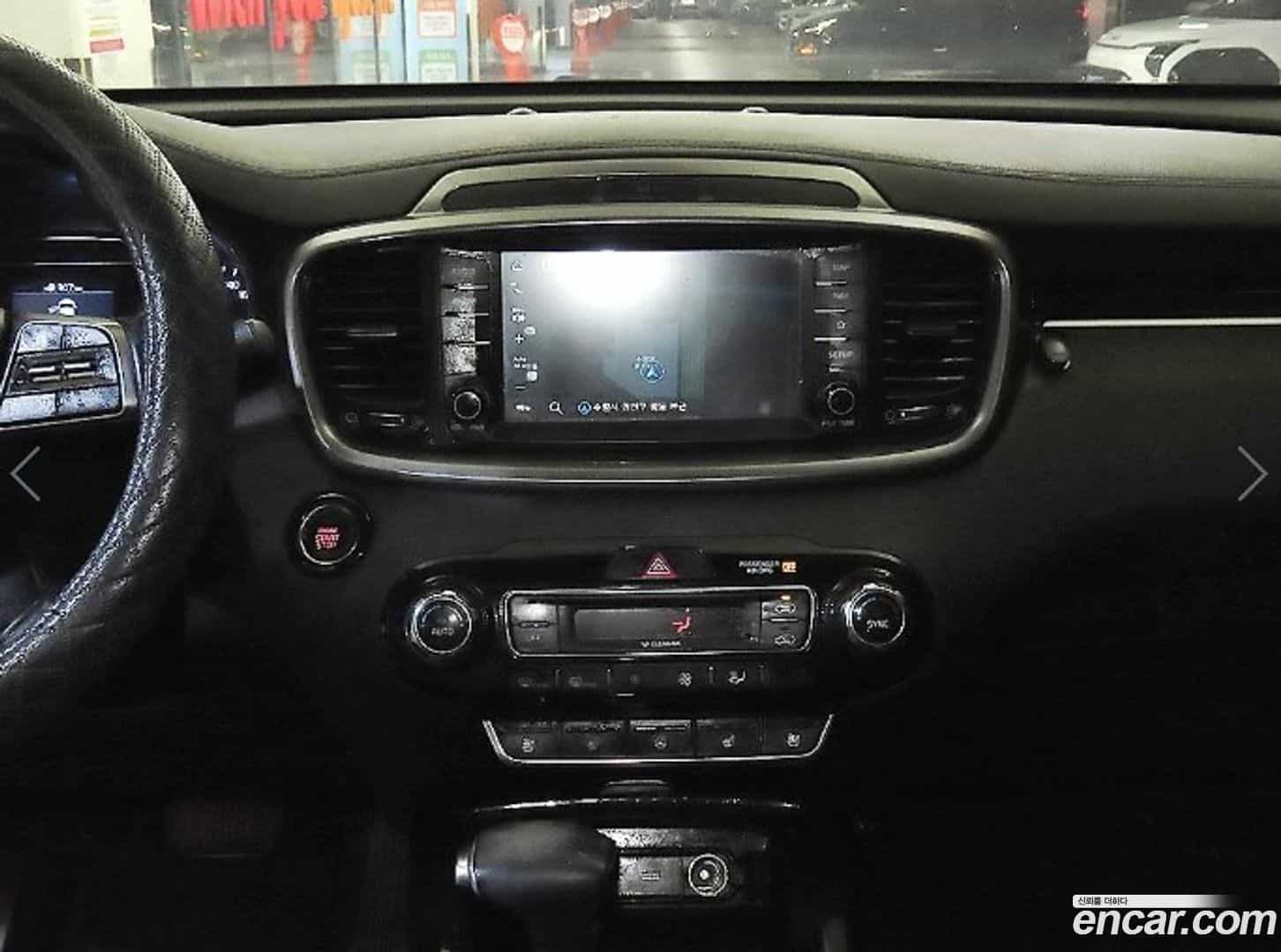 Sorento Kia 2017.9-OPTION-015