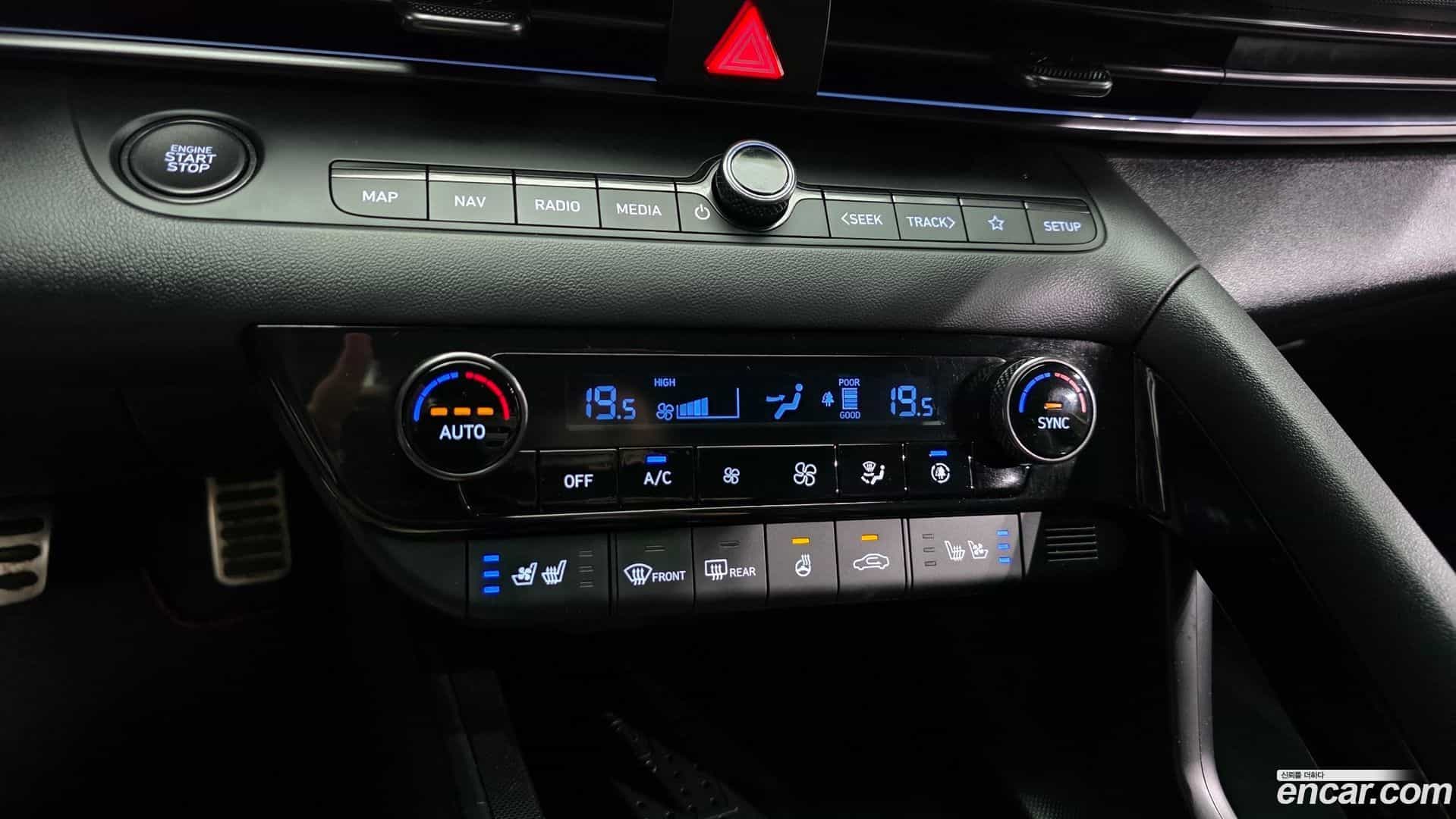 AVANTE Hyundai 2023.1-OPTION-021