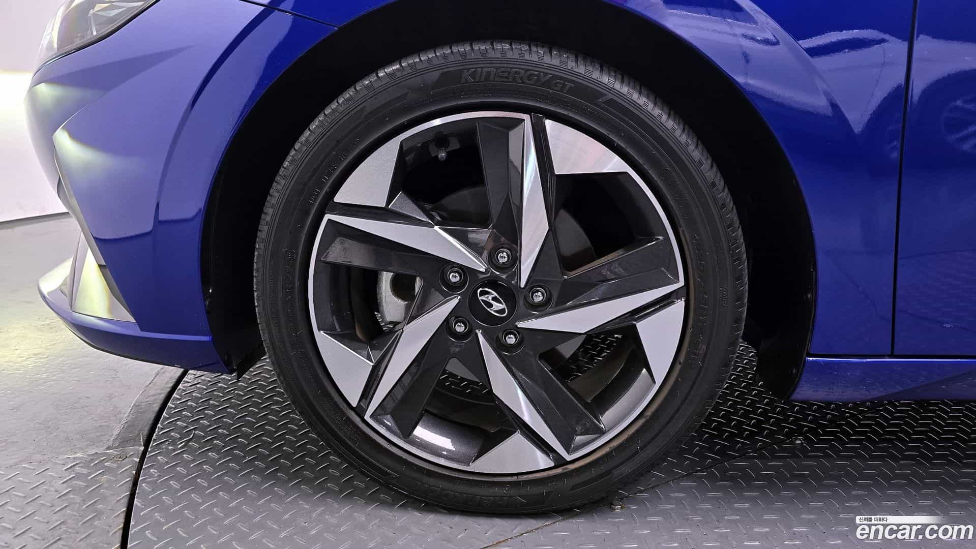 AVANTE Hyundai 2022.2-OUTER-005