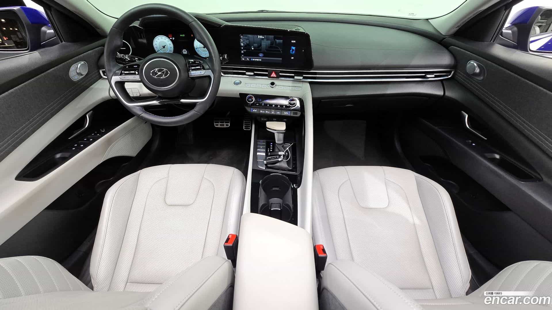 AVANTE Hyundai 2022.2-INNER-007