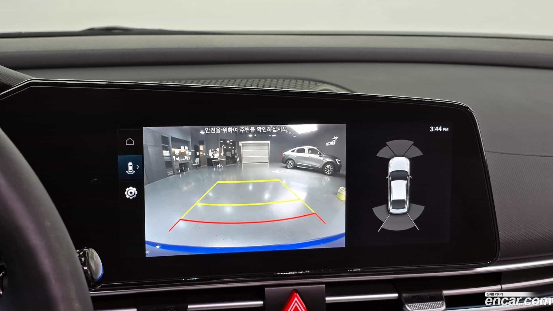 AVANTE Hyundai 2022.2-OPTION-019