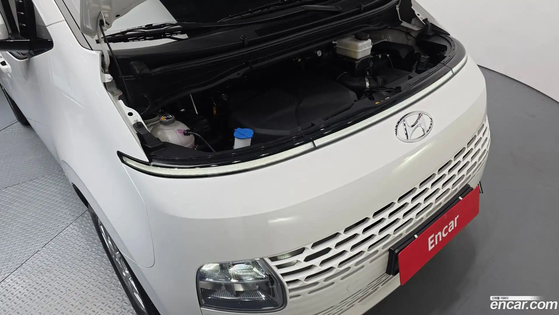 Staria Hyundai 2024.1-OUTER-006