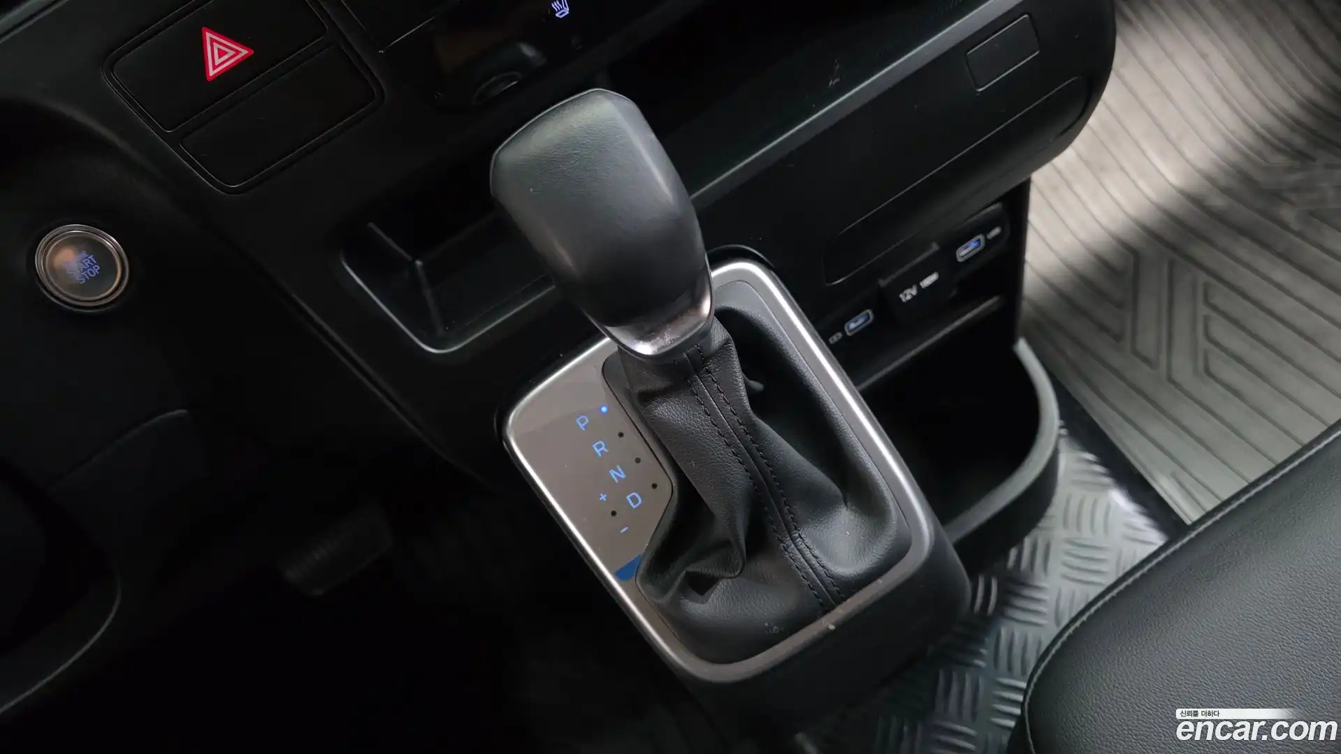 Staria Hyundai 2024.1-INNER-009