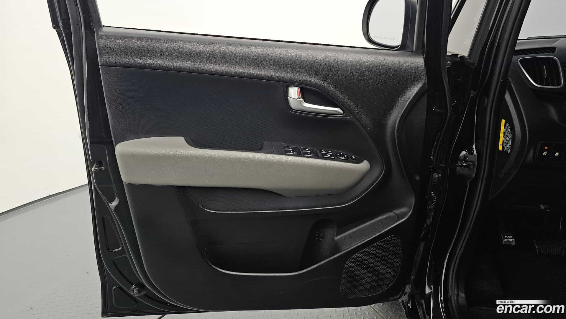 RAY Kia 2019.4-INNER-034