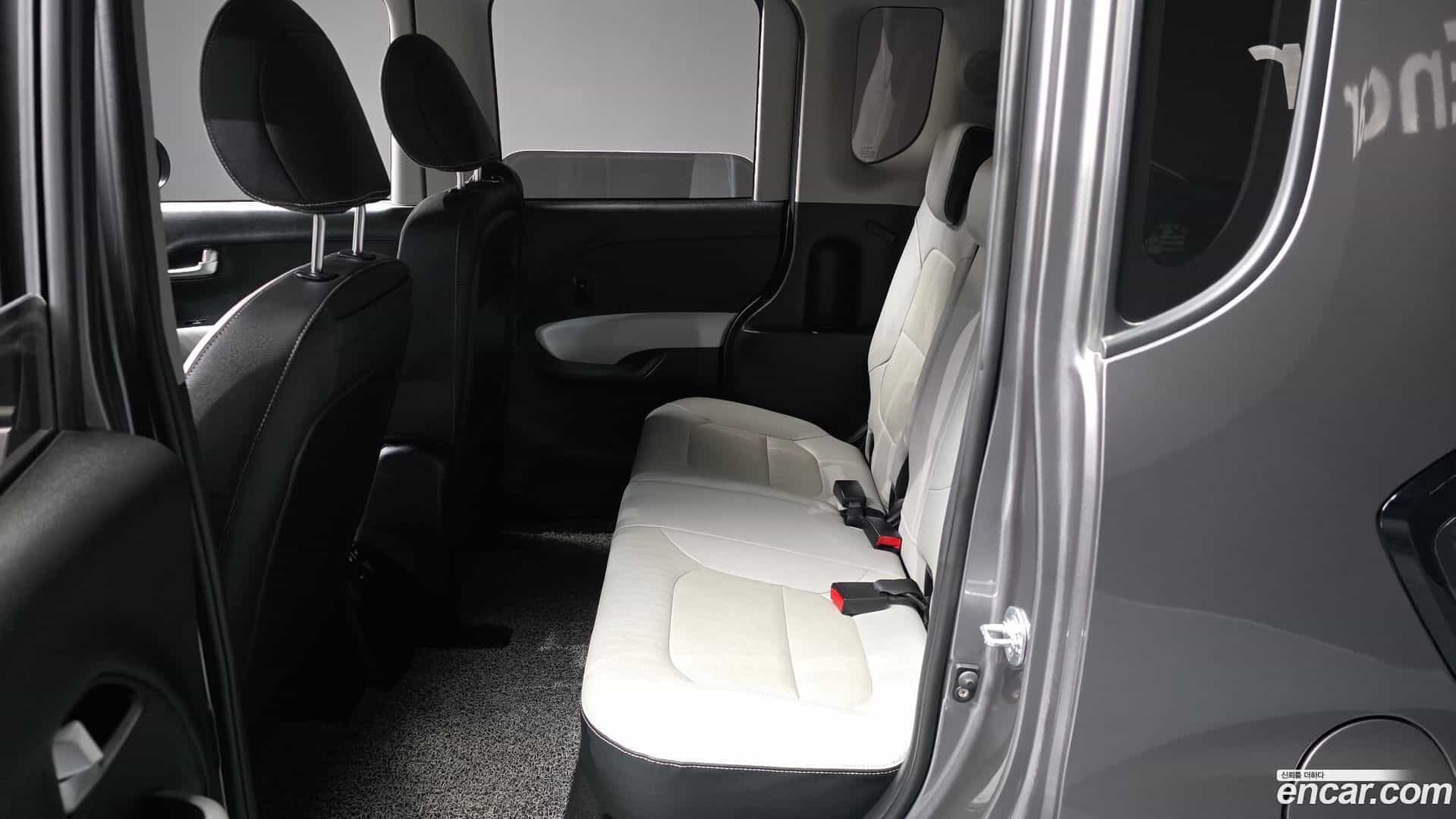 RAY Kia 2023.10-INNER-036