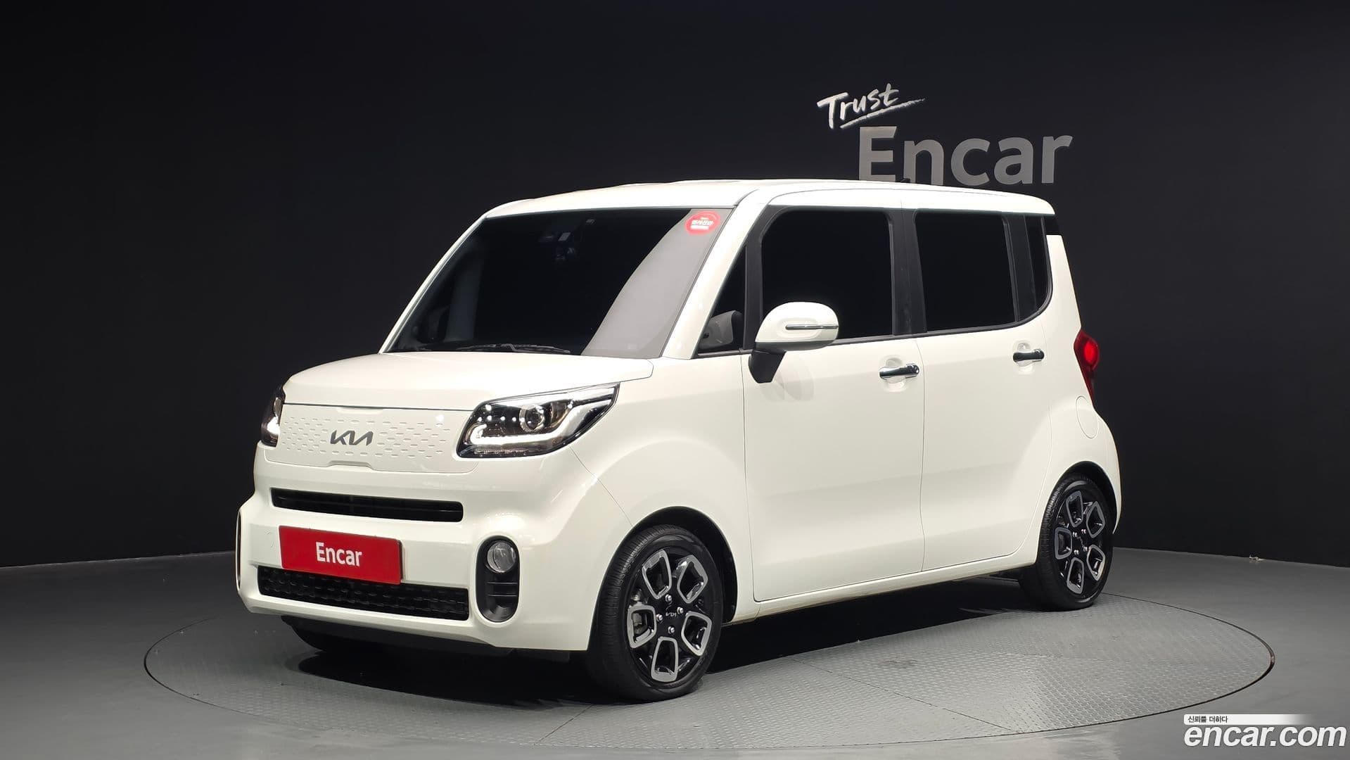 Main__Slider__Photo:RAY Kia 2022.5-0