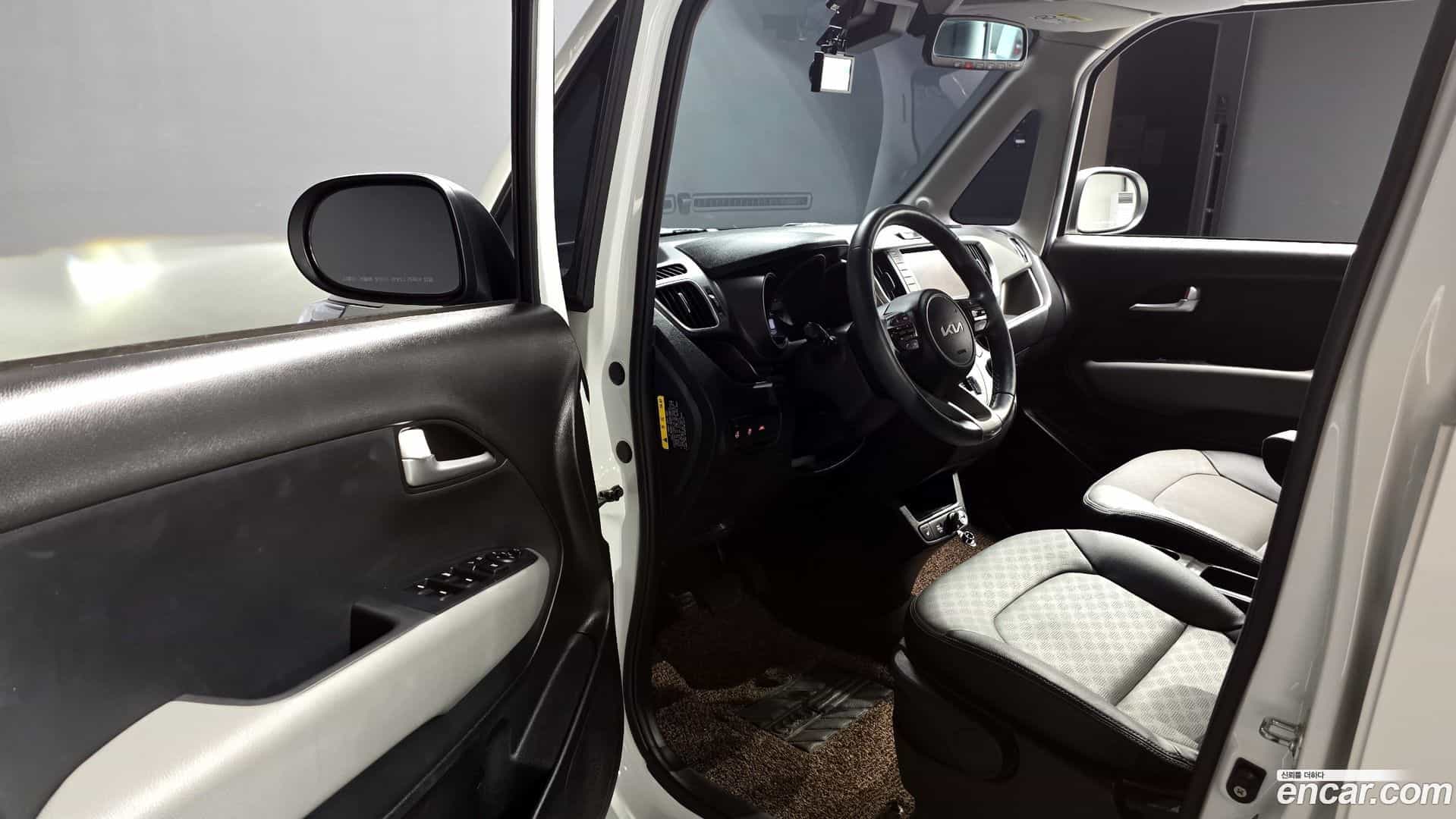 RAY Kia 2022.5-INNER-010