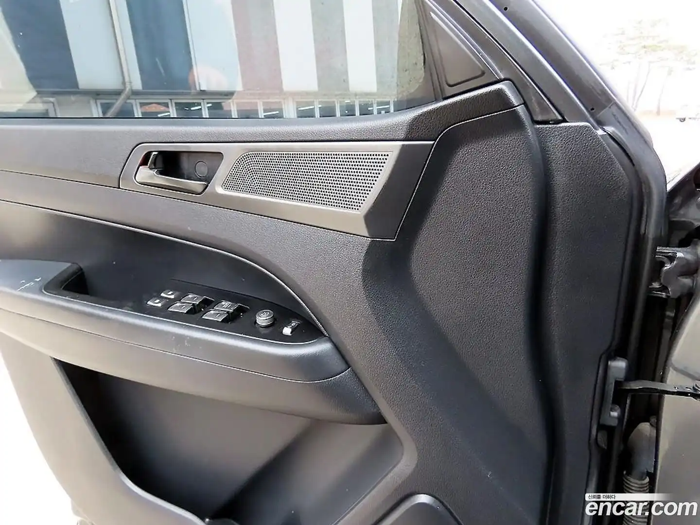 Rexton KG Mobility 2022.2-OPTION-016