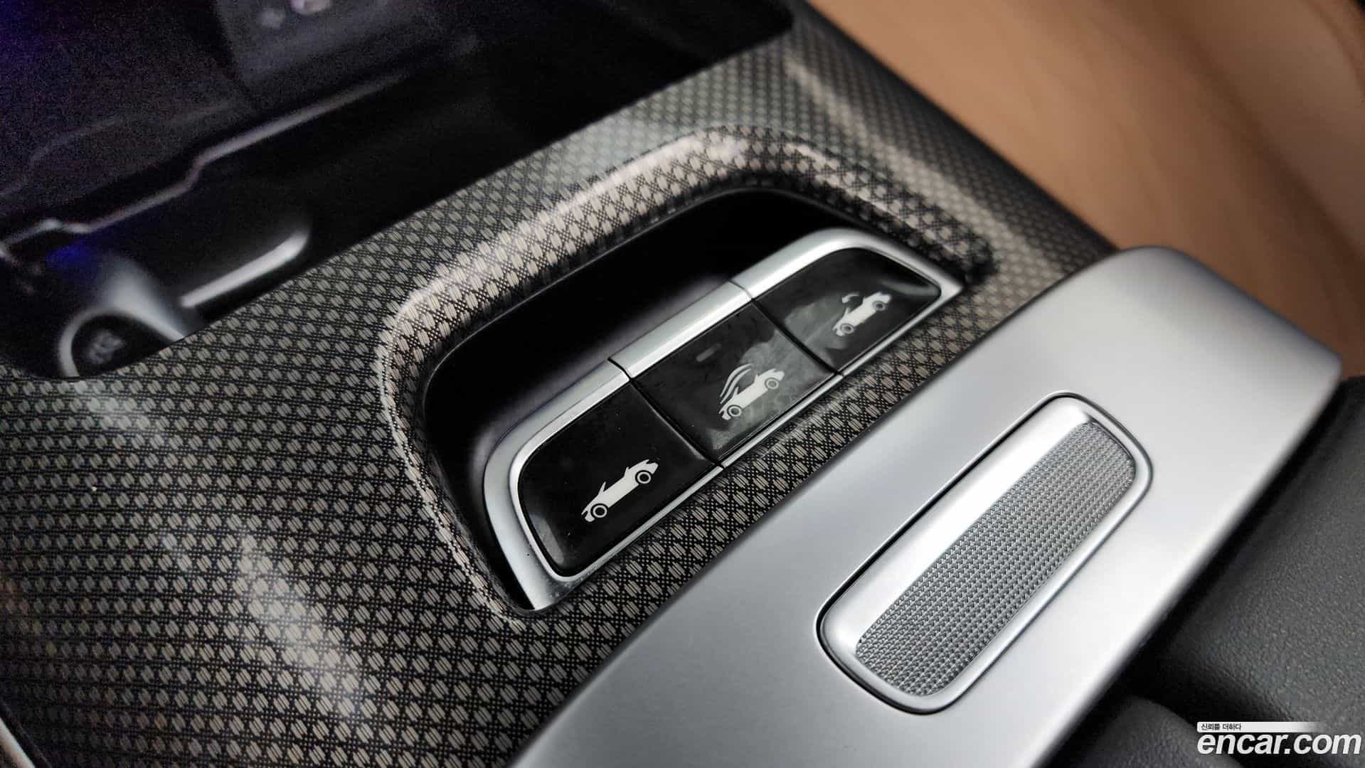 CLE-Class Mercedes-Benz 2024.5-INNER-036