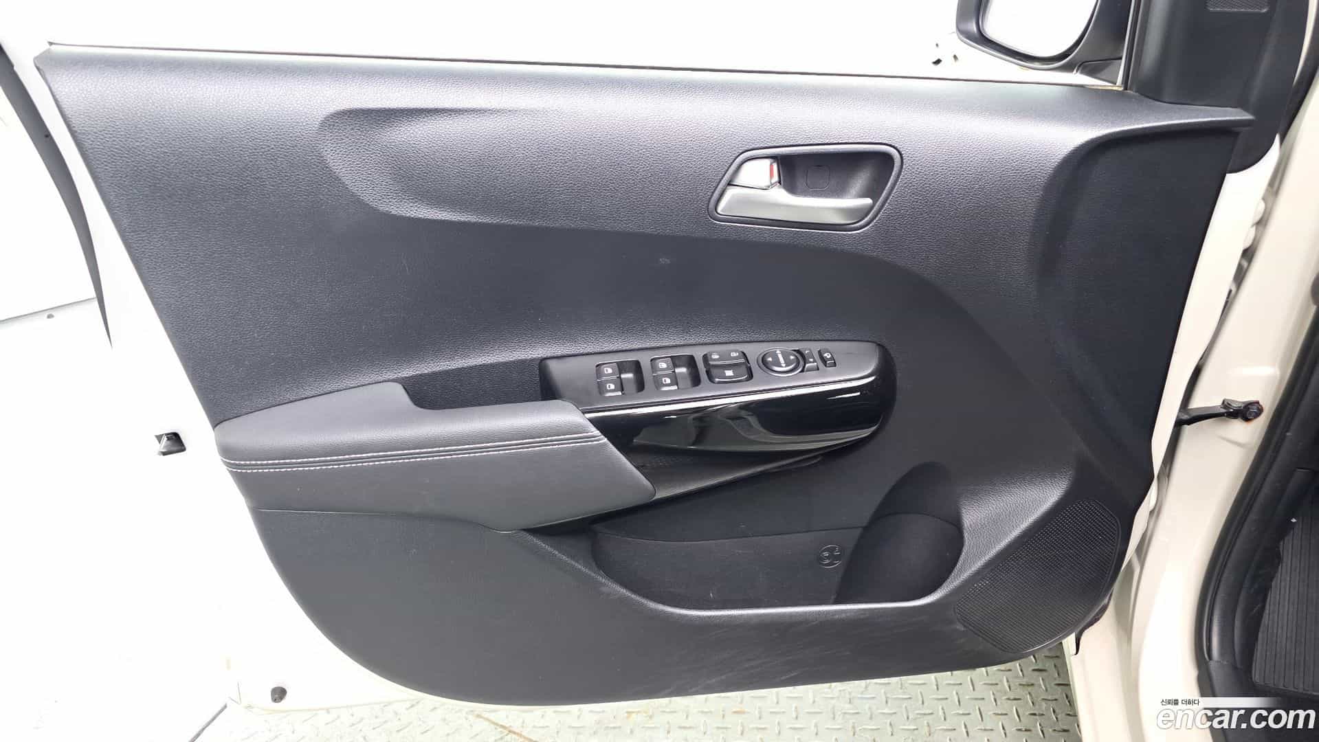 morning Kia 2023.7-INNER-034