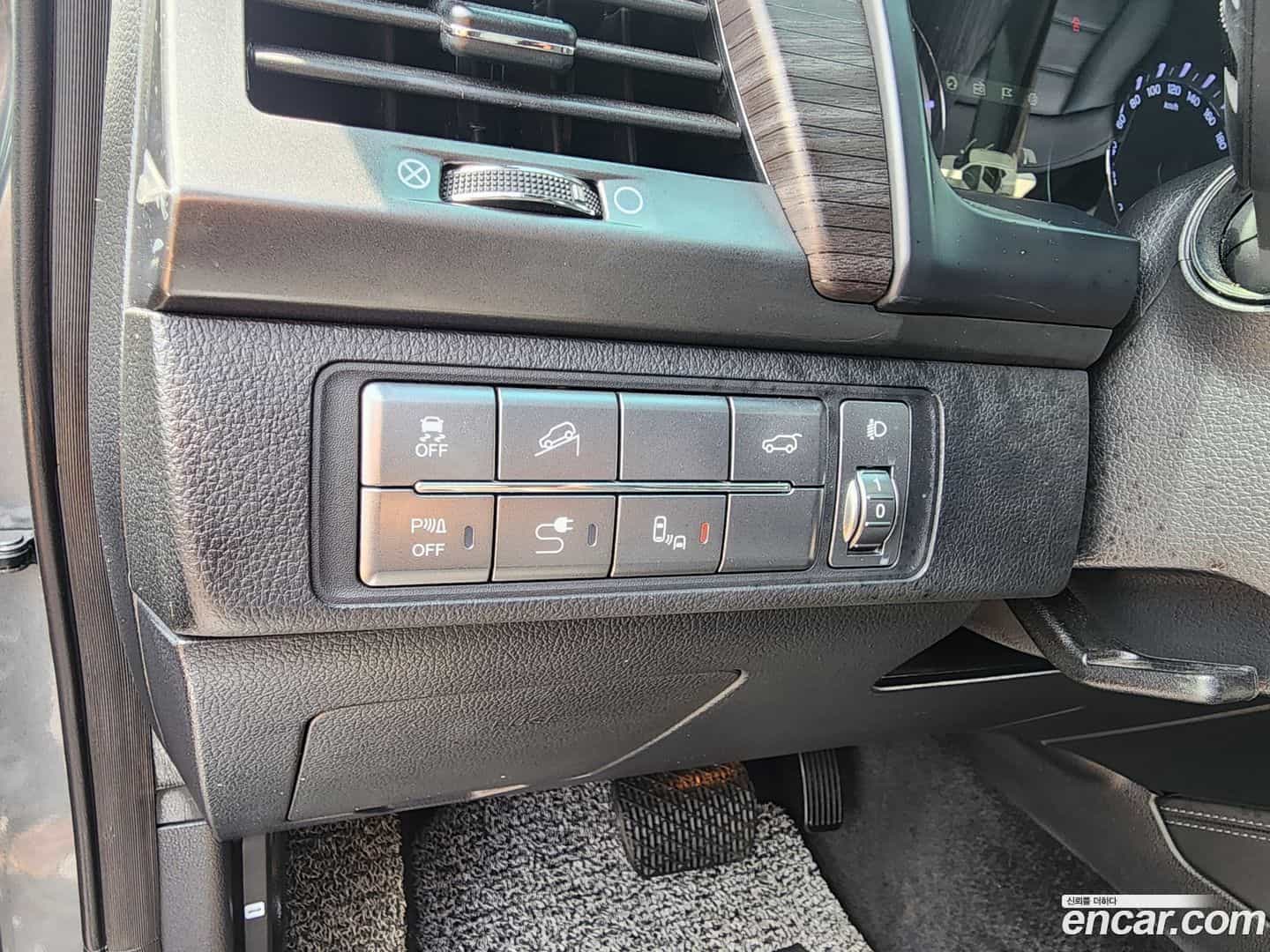 Rexton KG Mobility 2020.2-OPTION-017