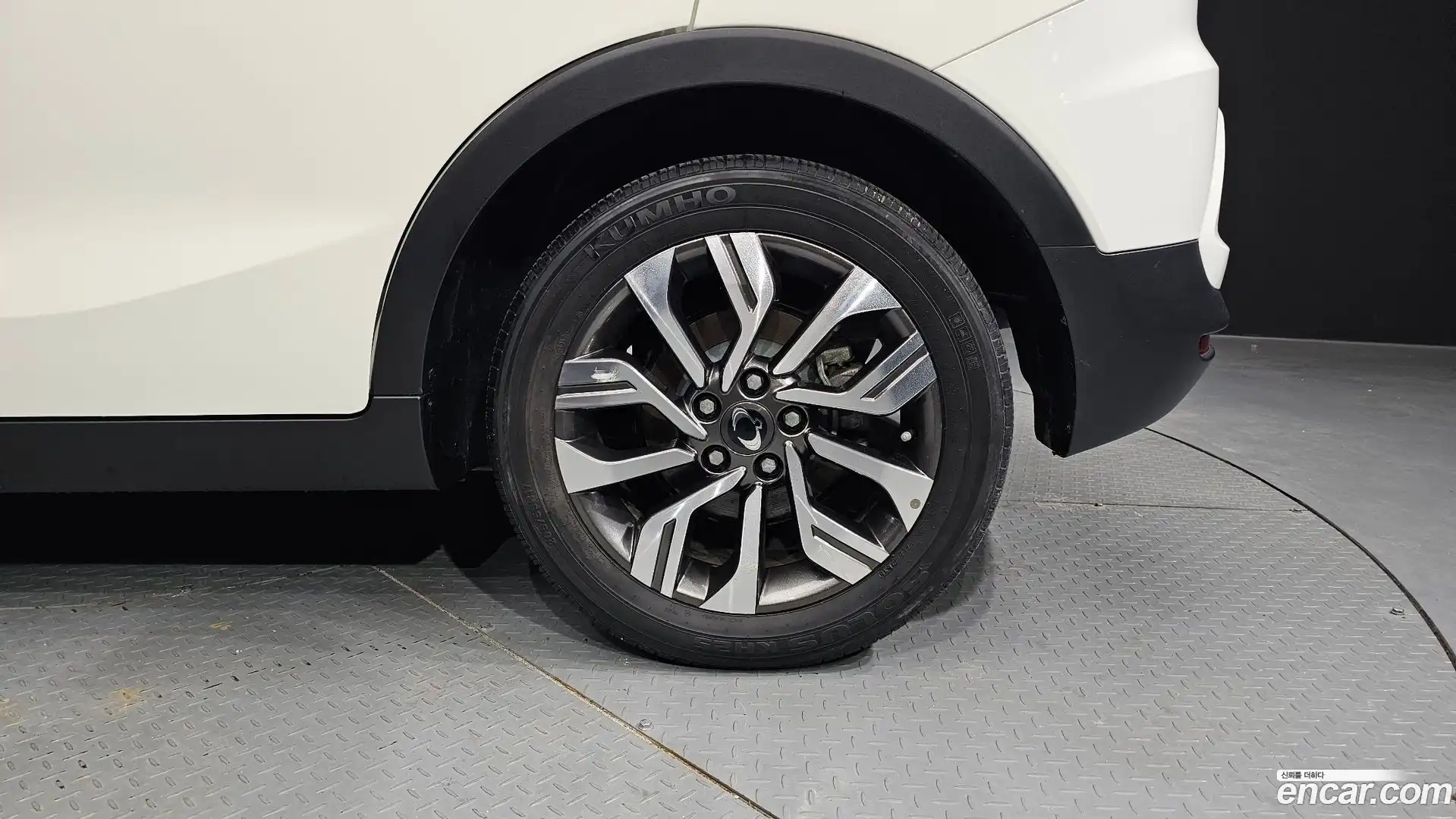 TIBOLI KG Mobility 2018.7-OUTER-031