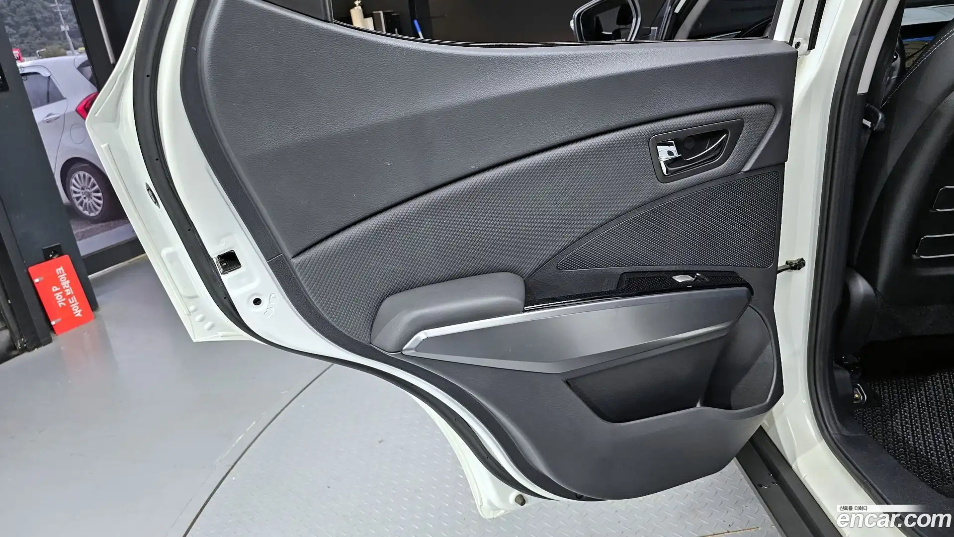 TIBOLI KG Mobility 2018.7-INNER-035