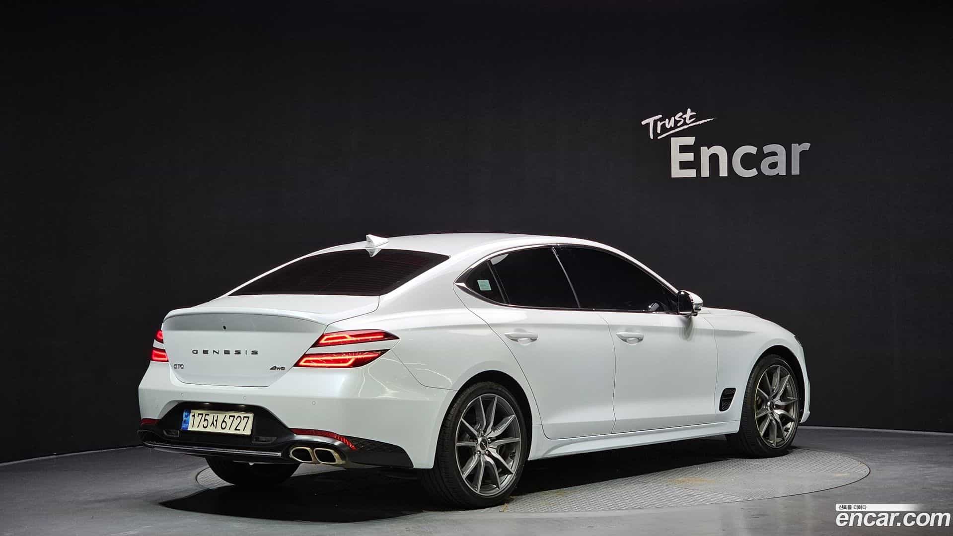 G70 Genesis 2022.11-OUTER-002