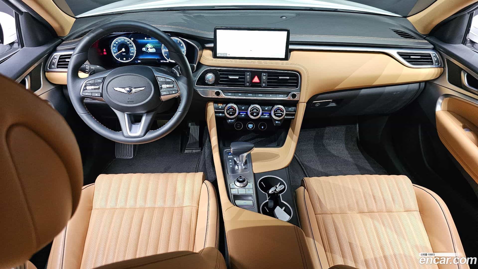 G70 Genesis 2022.11-INNER-007