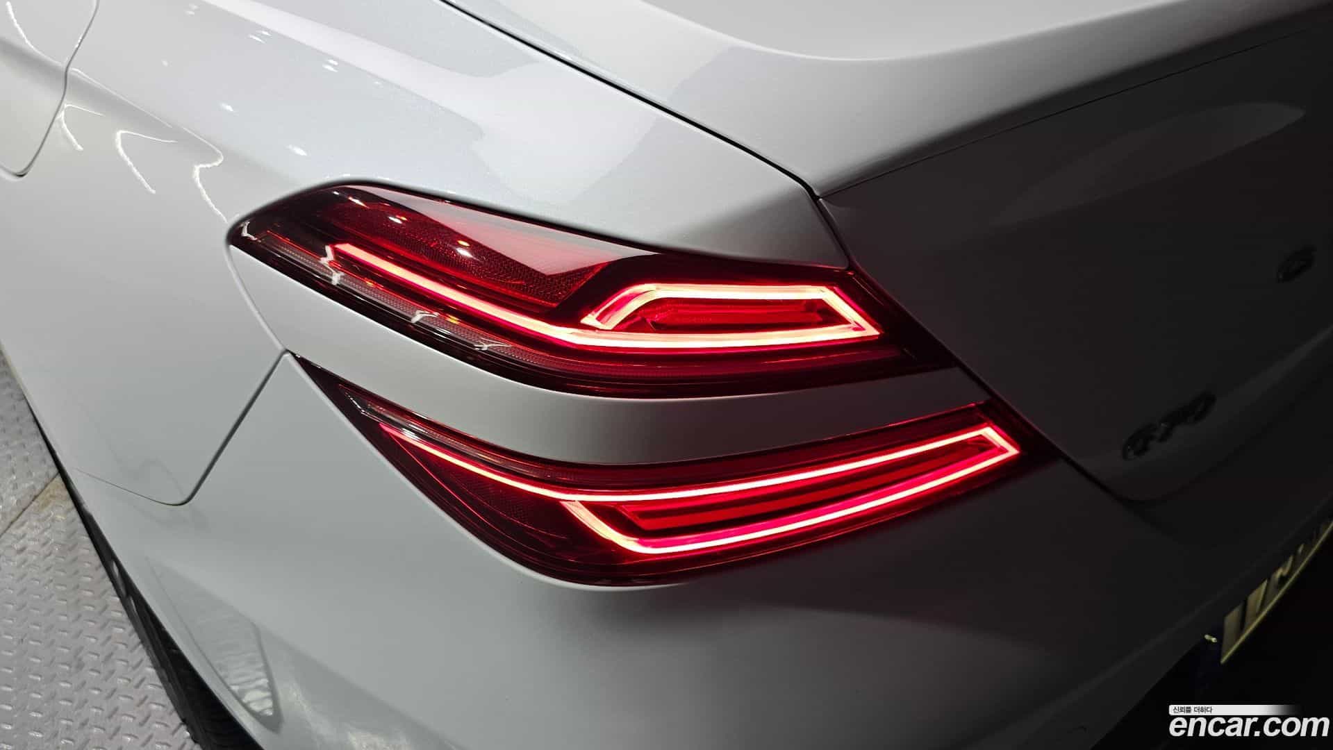 G70 Genesis 2022.11-OUTER-033
