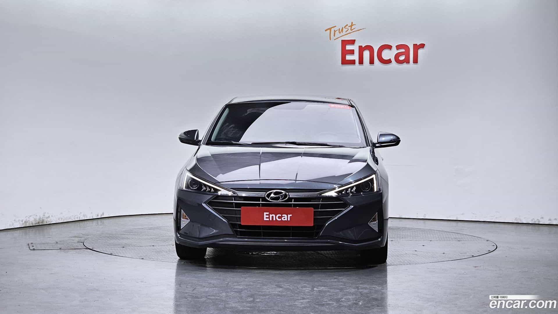 AVANTE Hyundai 2019.0-OUTER-003