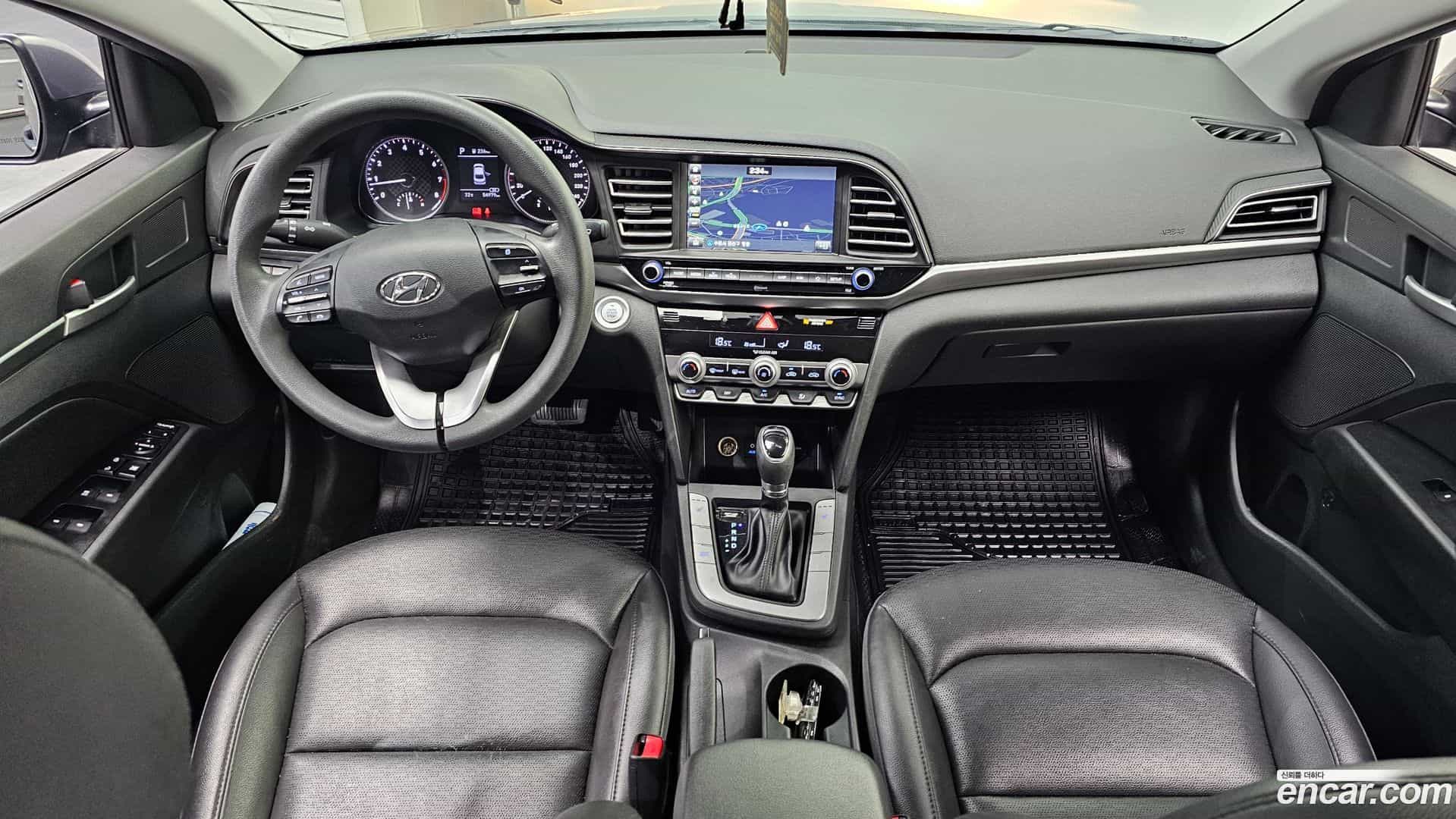 AVANTE Hyundai 2019.0-INNER-007