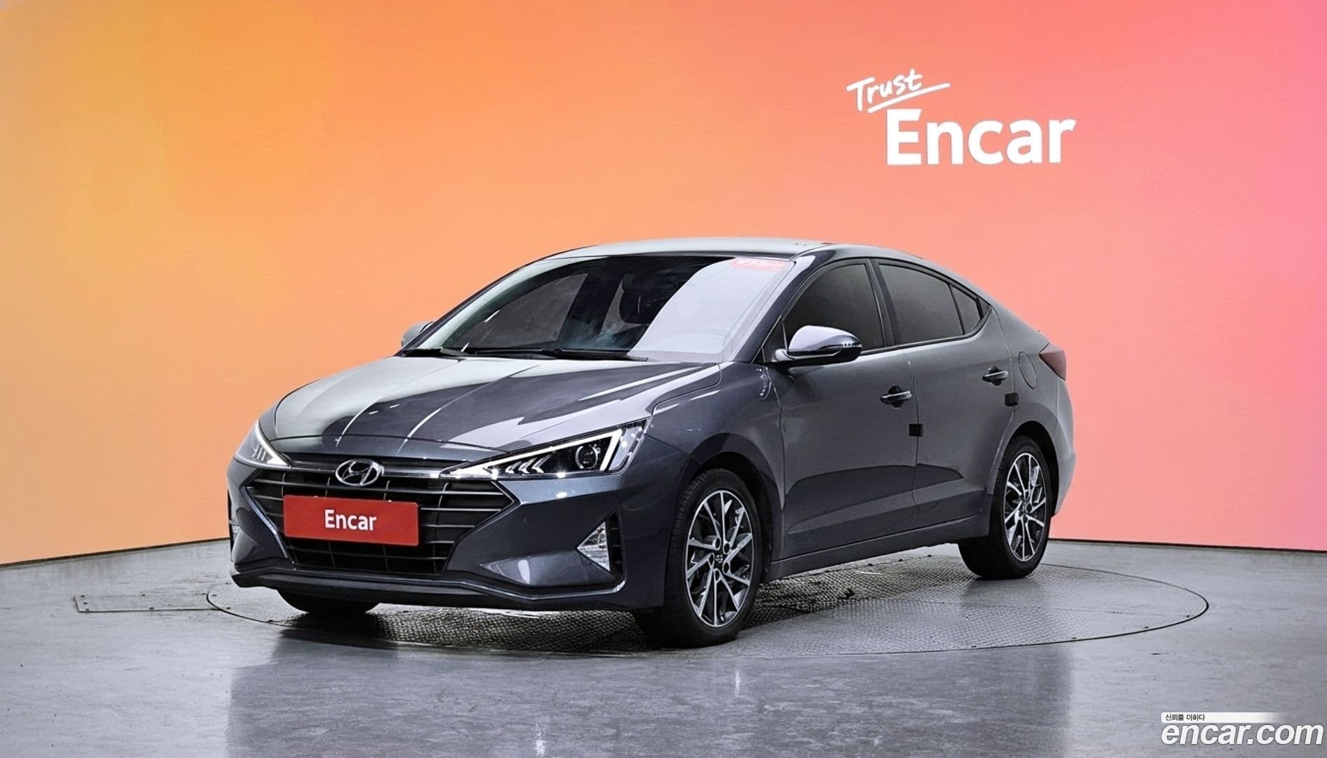 Main__Slider__Photo:AVANTE Hyundai 2019.0-0