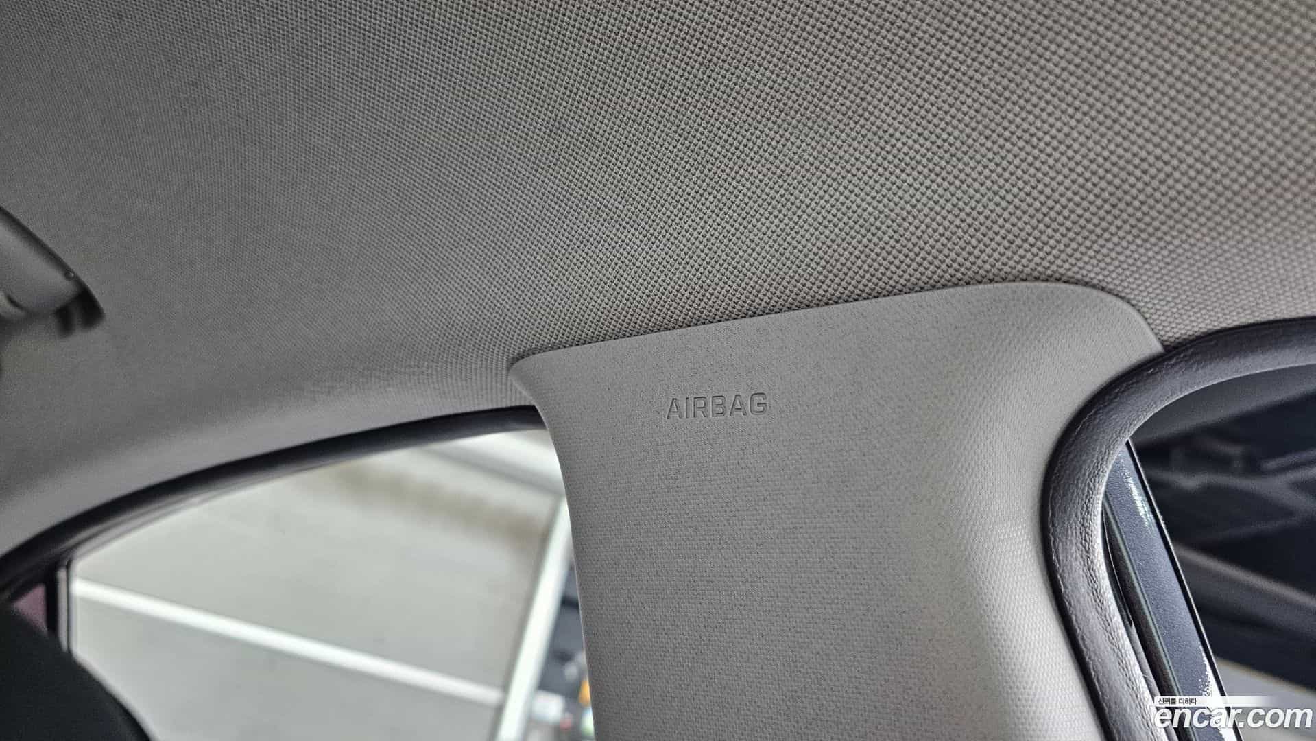 AVANTE Hyundai 2019.0-OPTION-043