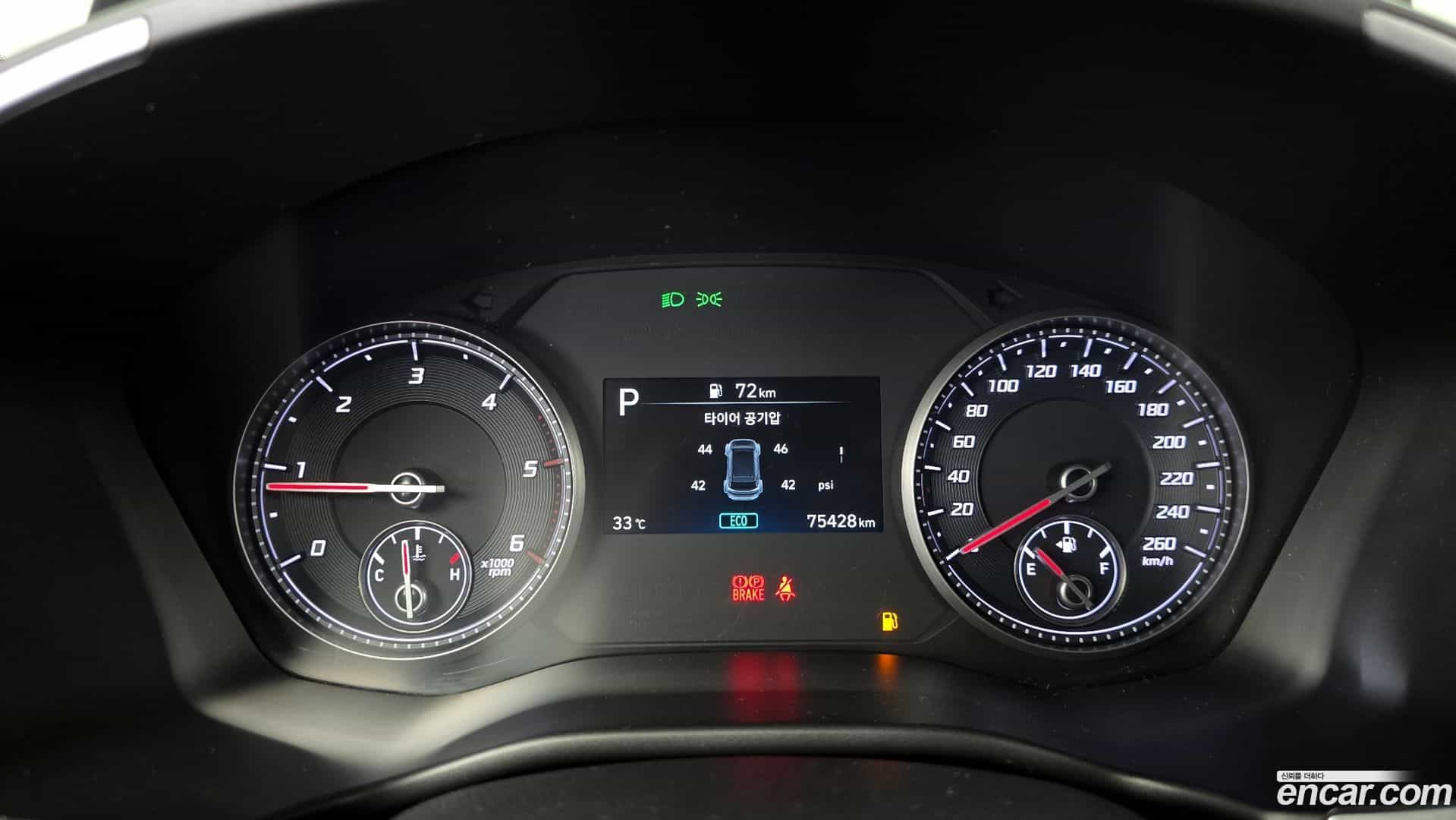 Santafe Hyundai 2021.11-INNER-008