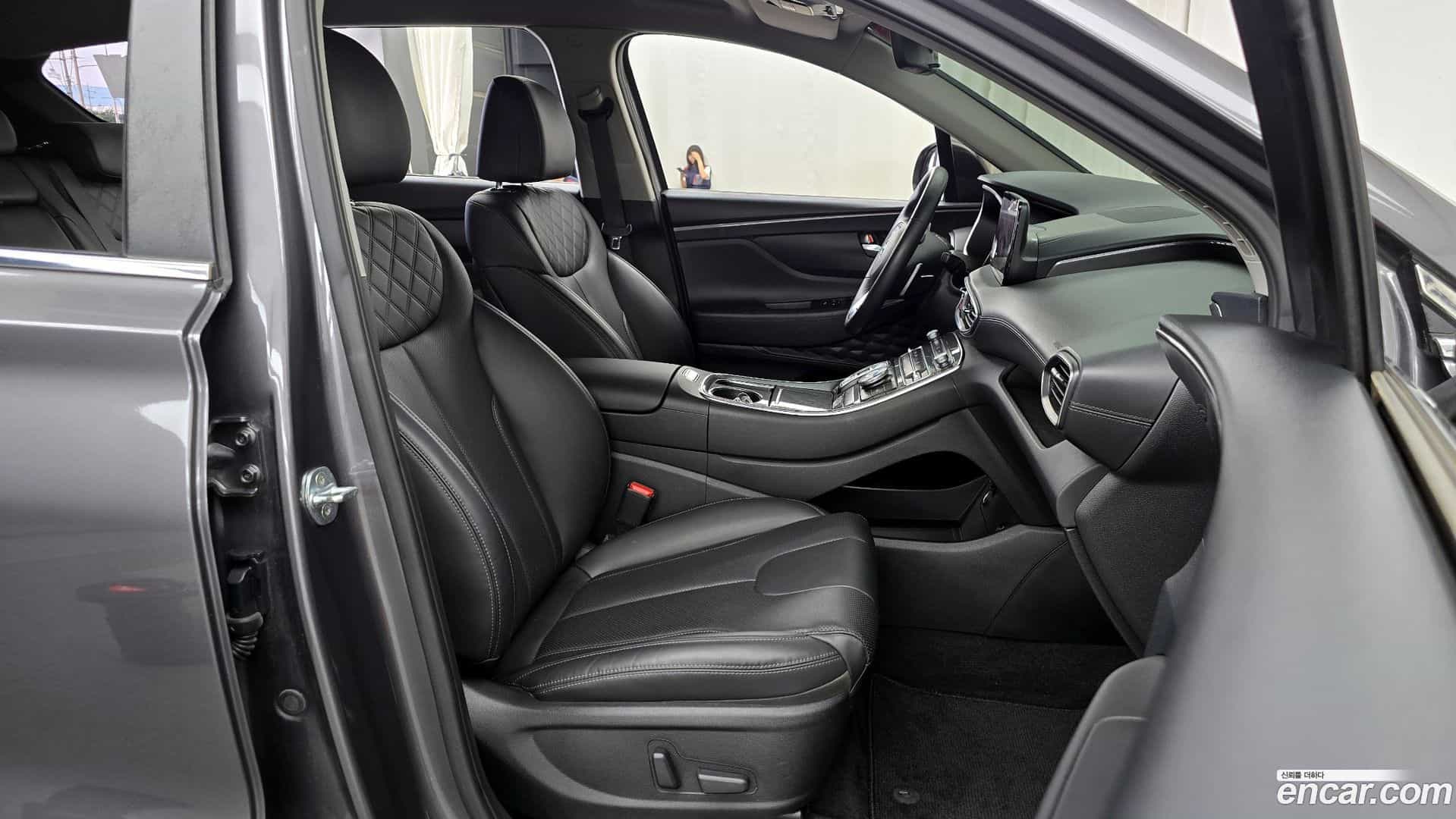 Santafe Hyundai 2021.11-INNER-036