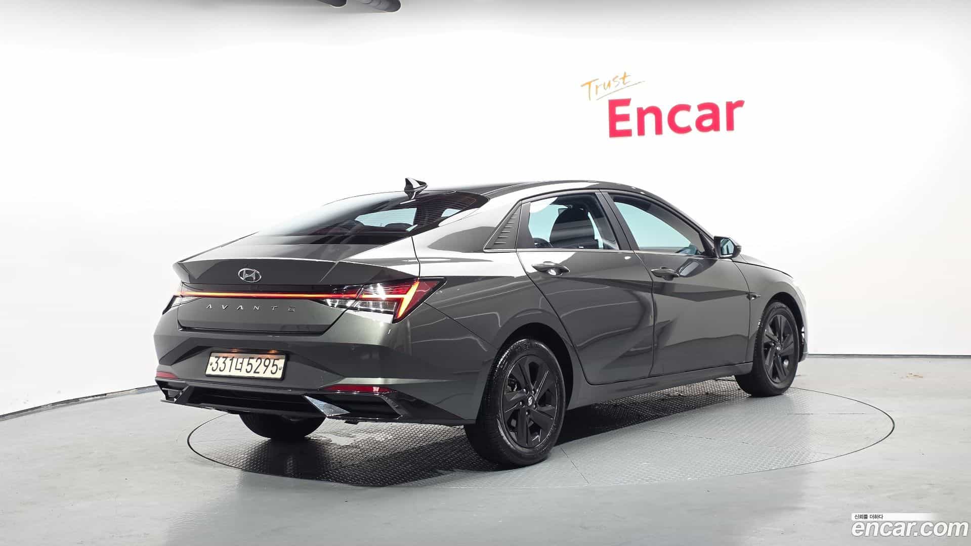 AVANTE Hyundai 2020.7-OUTER-002